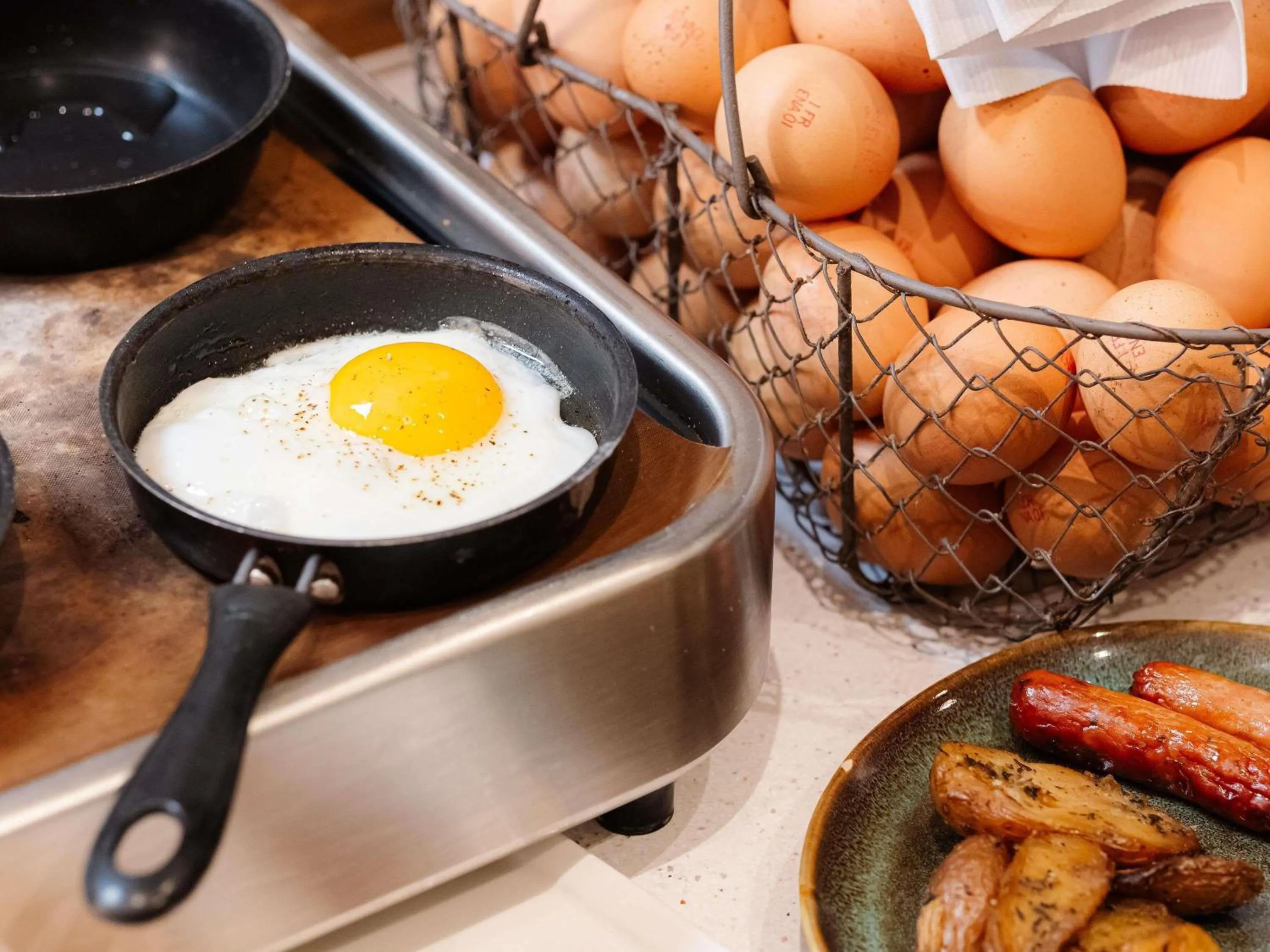 Breakfast in Novotel Paris Centre Gare Montparnasse