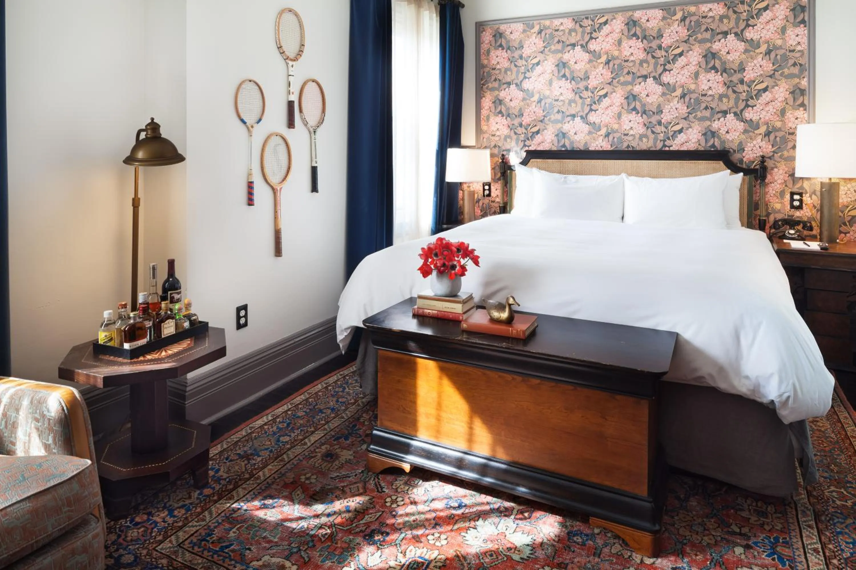 Photo of the whole room, Bed in The High Line Hotel