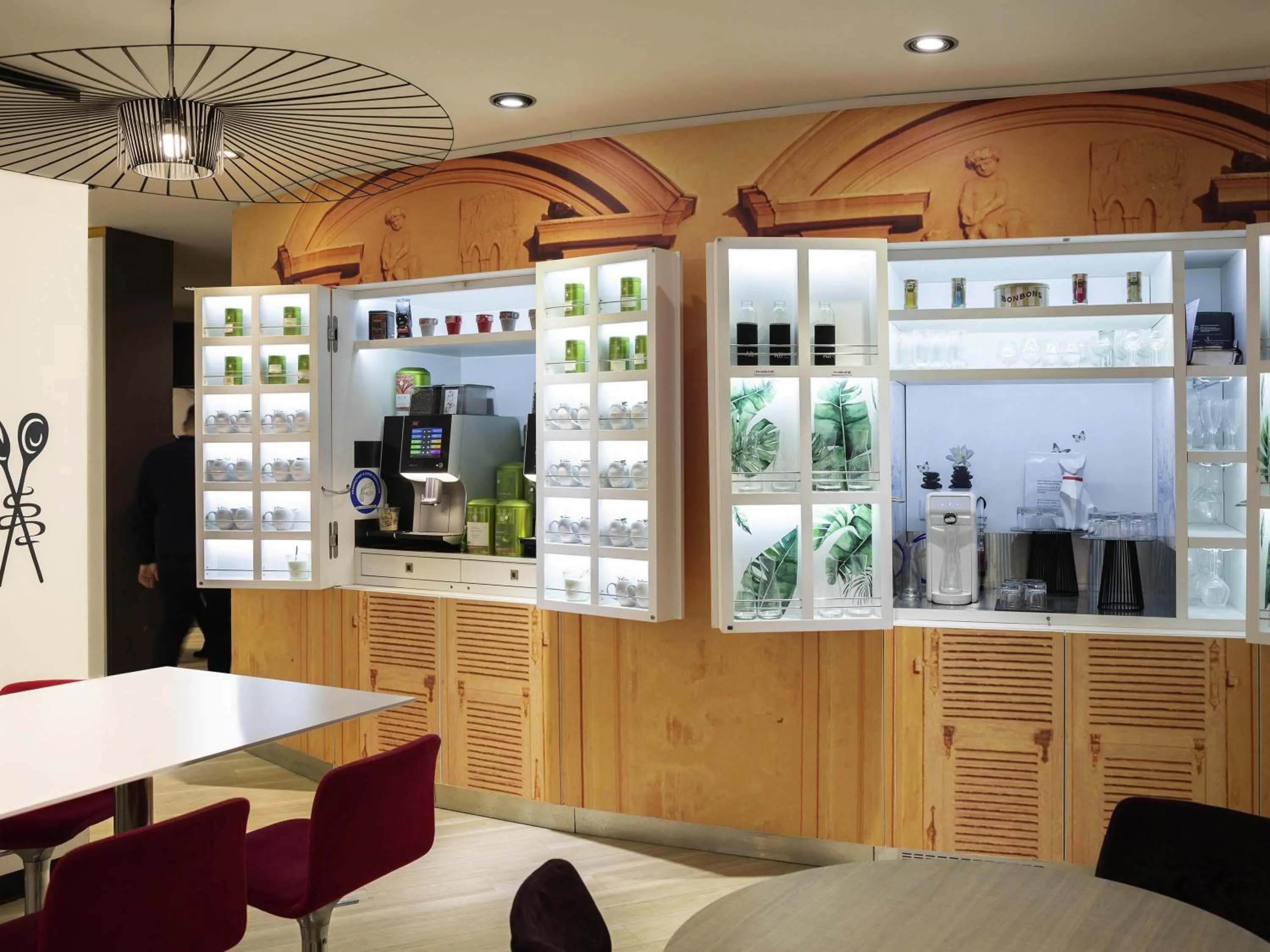 Breakfast in Mercure Nice Centre Grimaldi