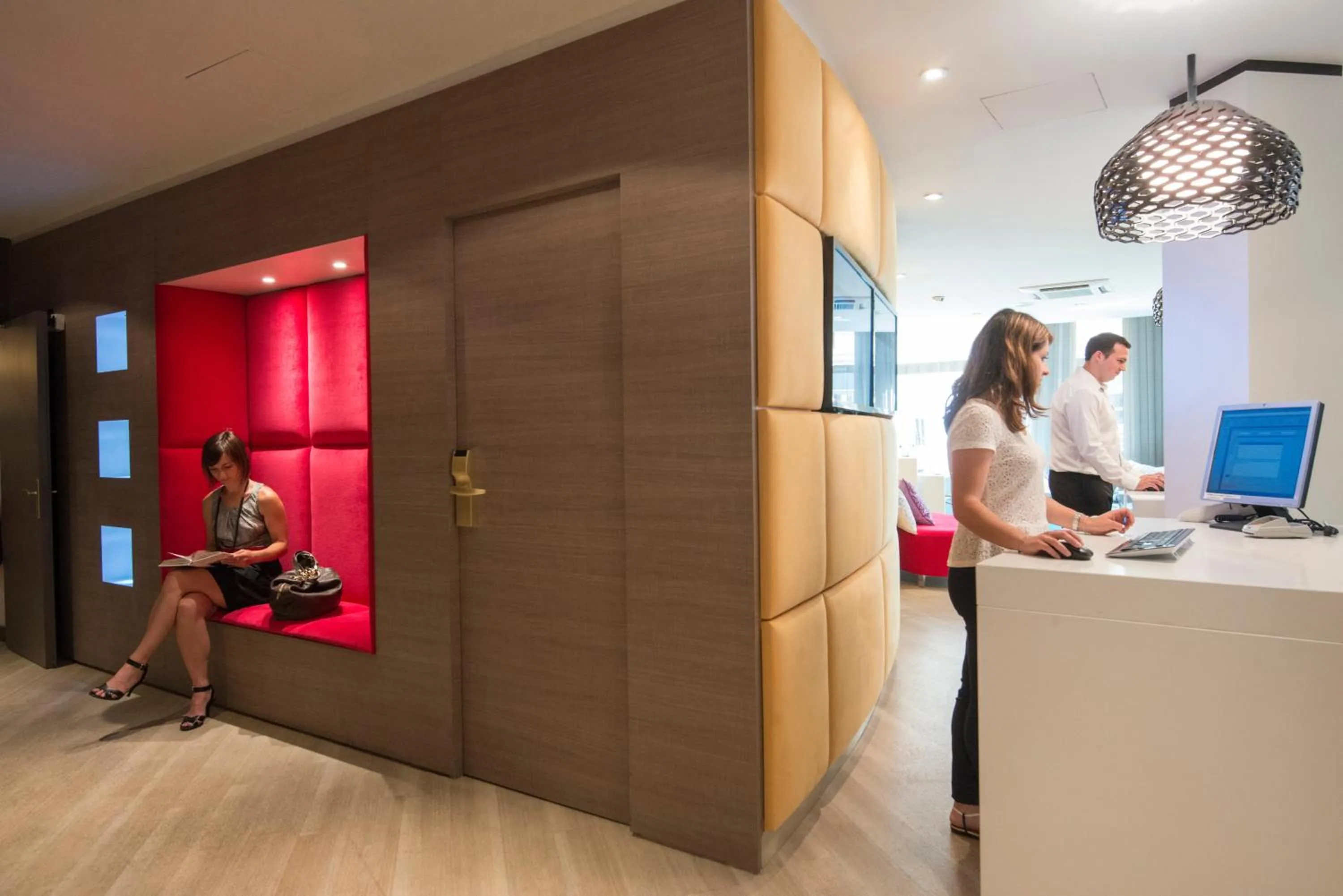 Lobby or reception in Mercure Nice Centre Grimaldi