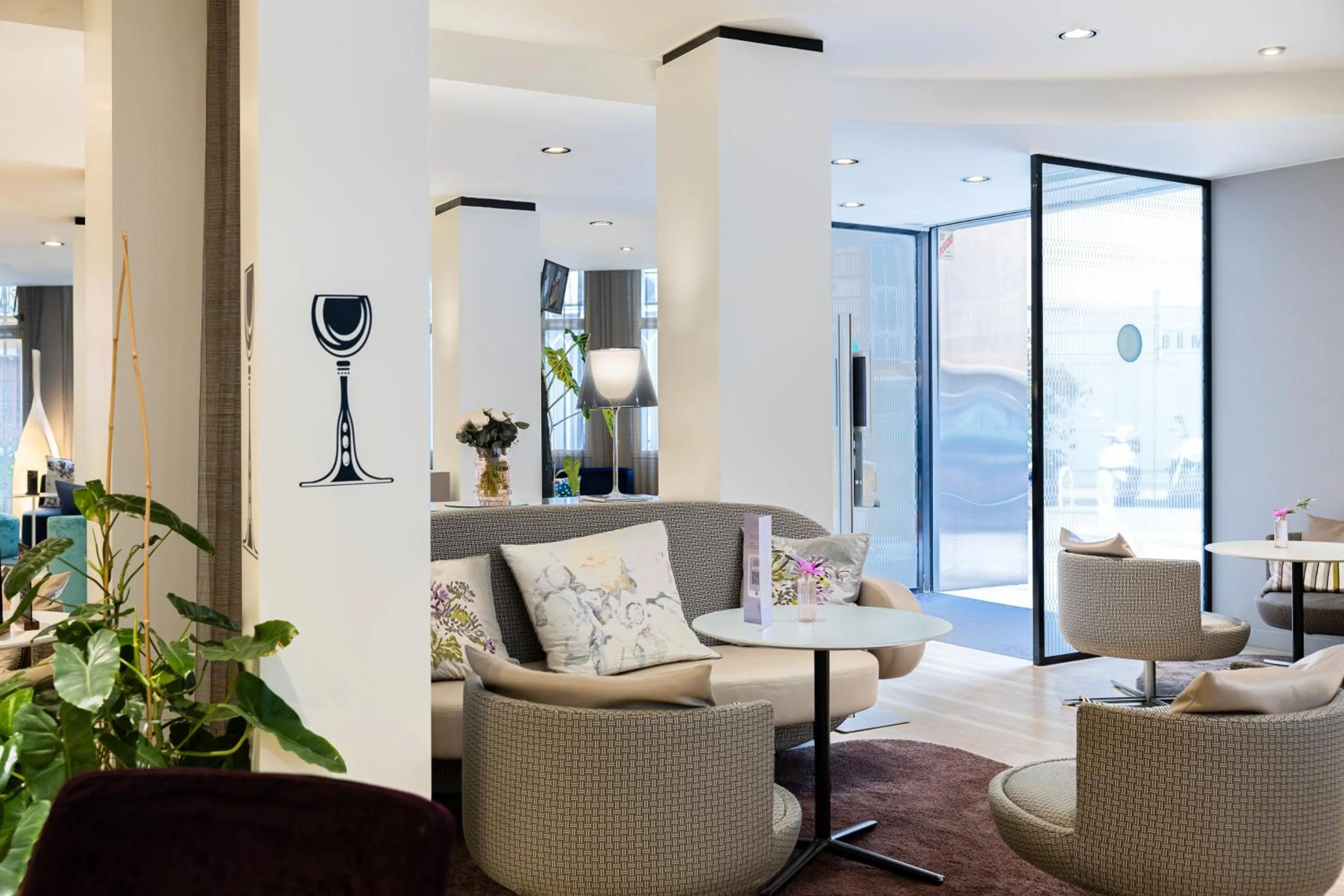 Lounge or bar in Mercure Nice Centre Grimaldi