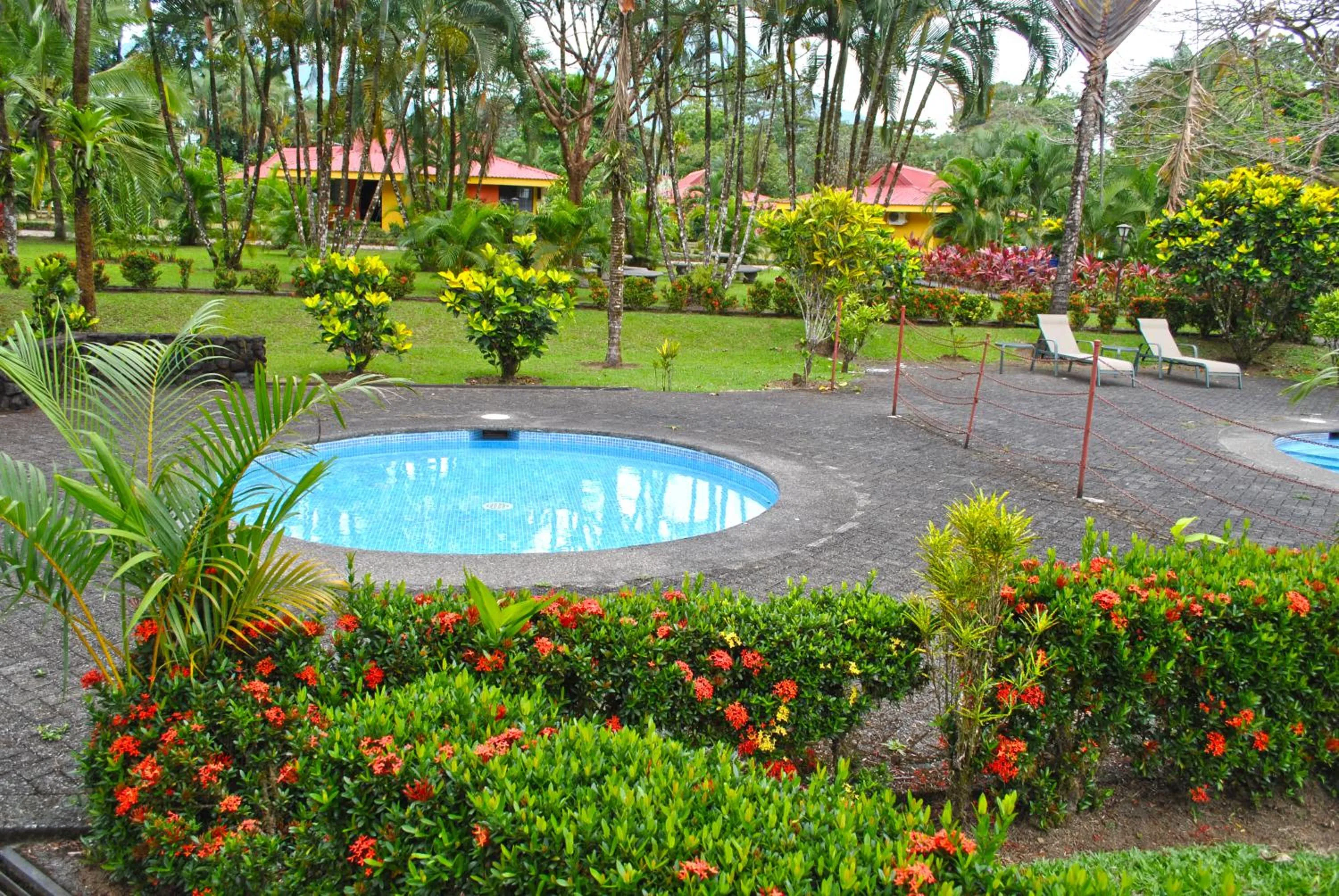 Garden in Hotel Arenal Country Inn