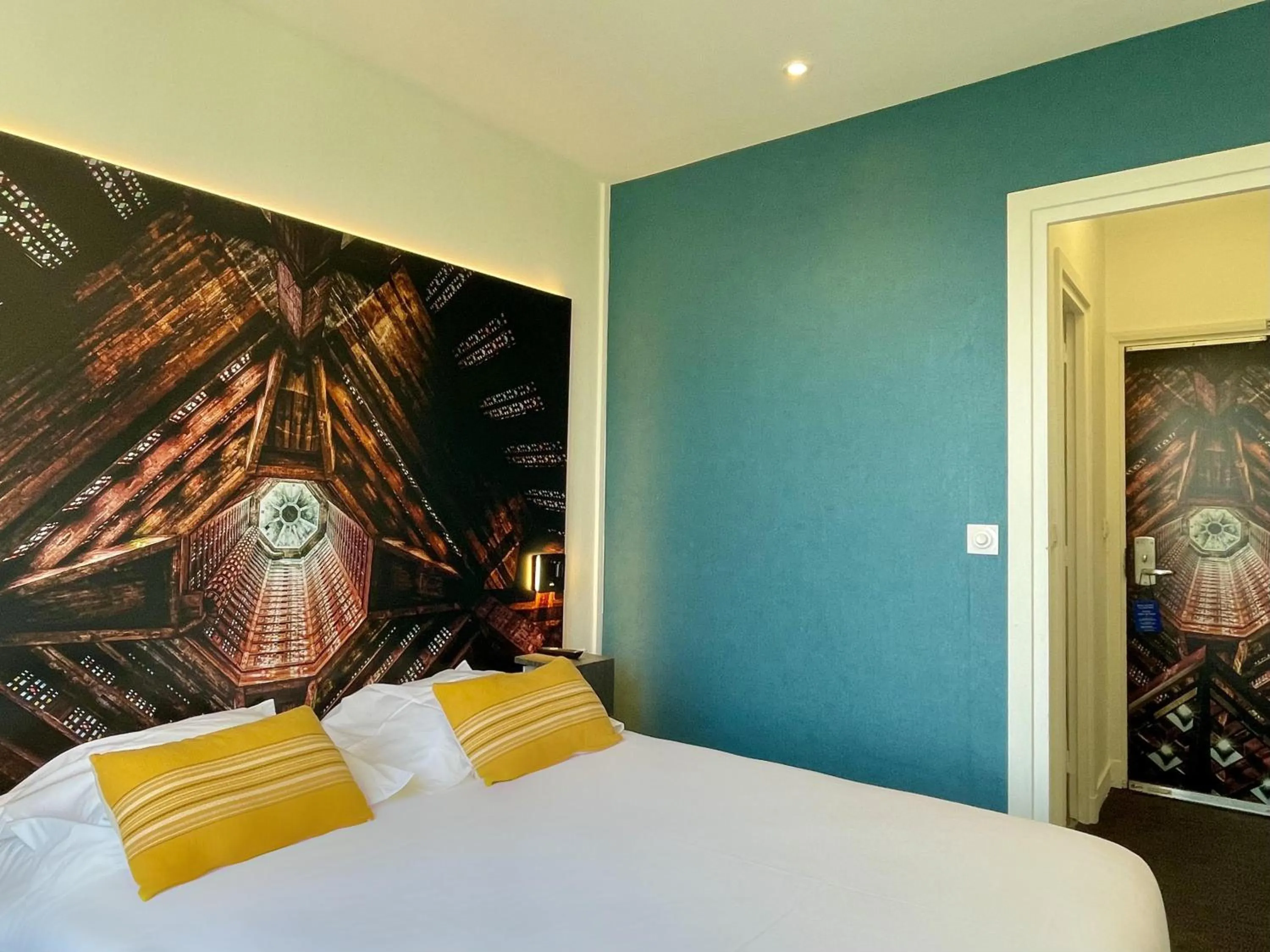 Photo of the whole room, Bed in Best Western ARThotel