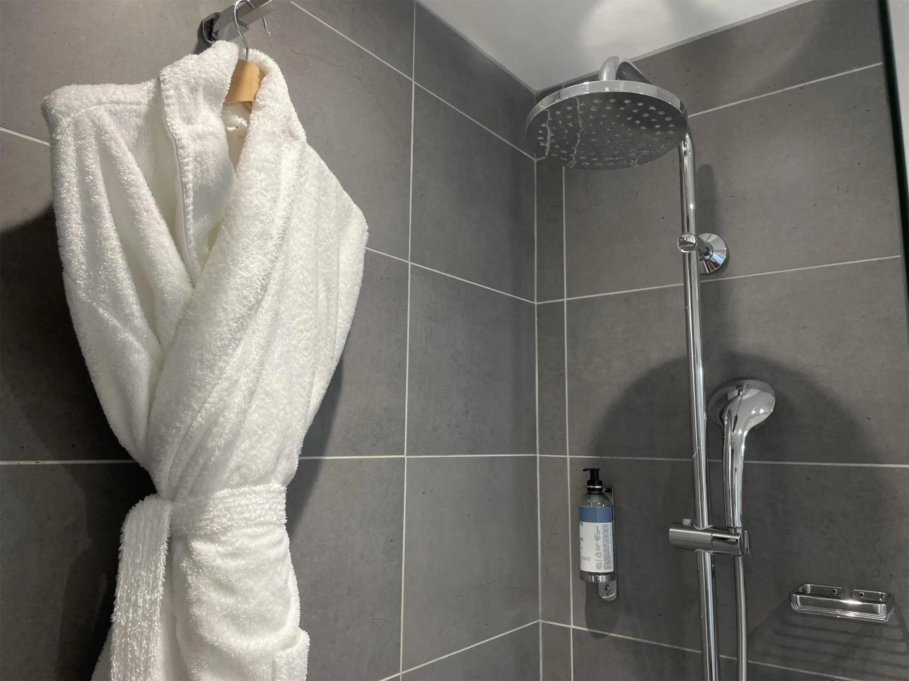 Photo of the whole room in Best Western ARThotel