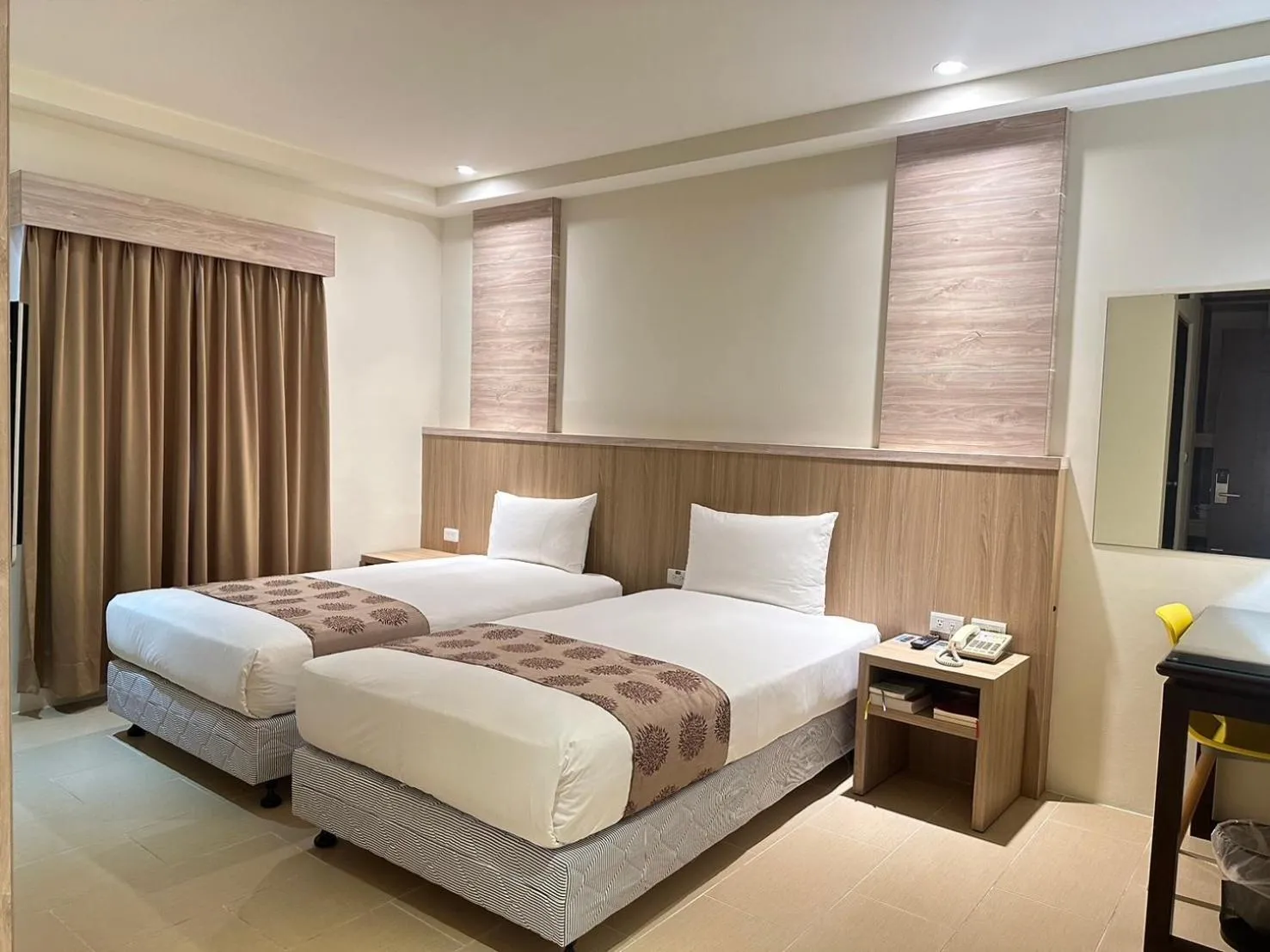 Bed in East Town 26 Hotel