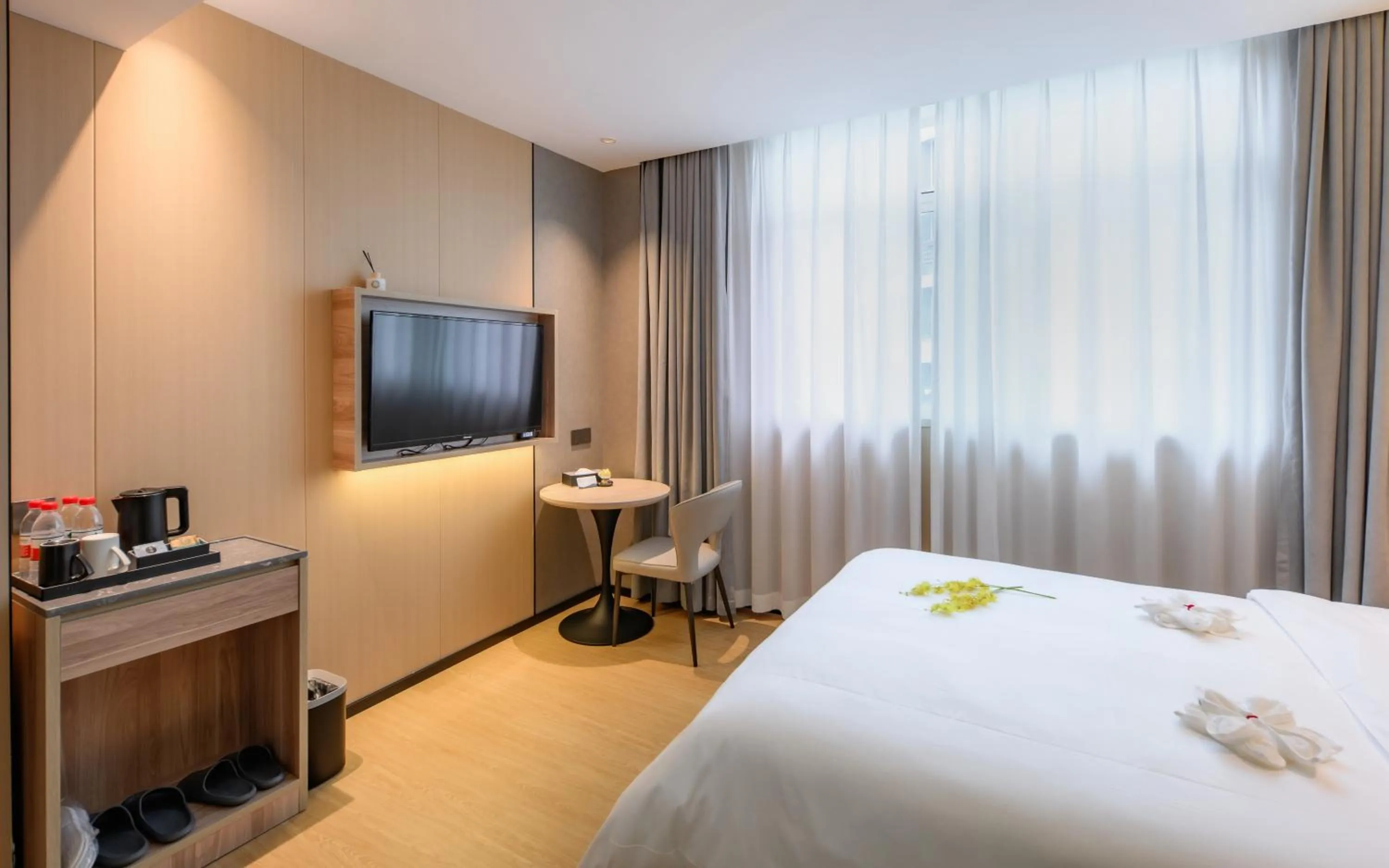 Bed in Shanshui S Hotel