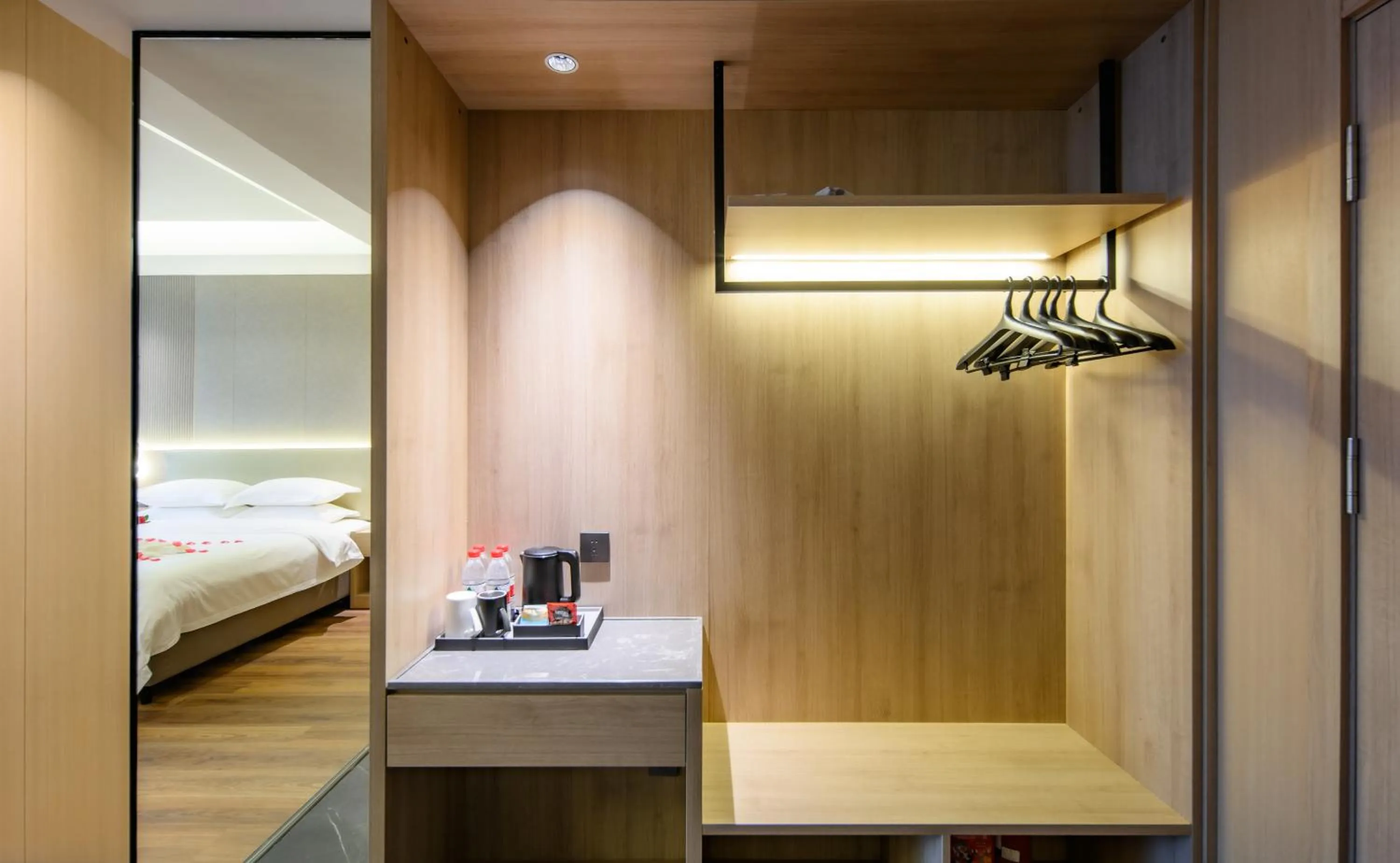 Bed in Shanshui S Hotel