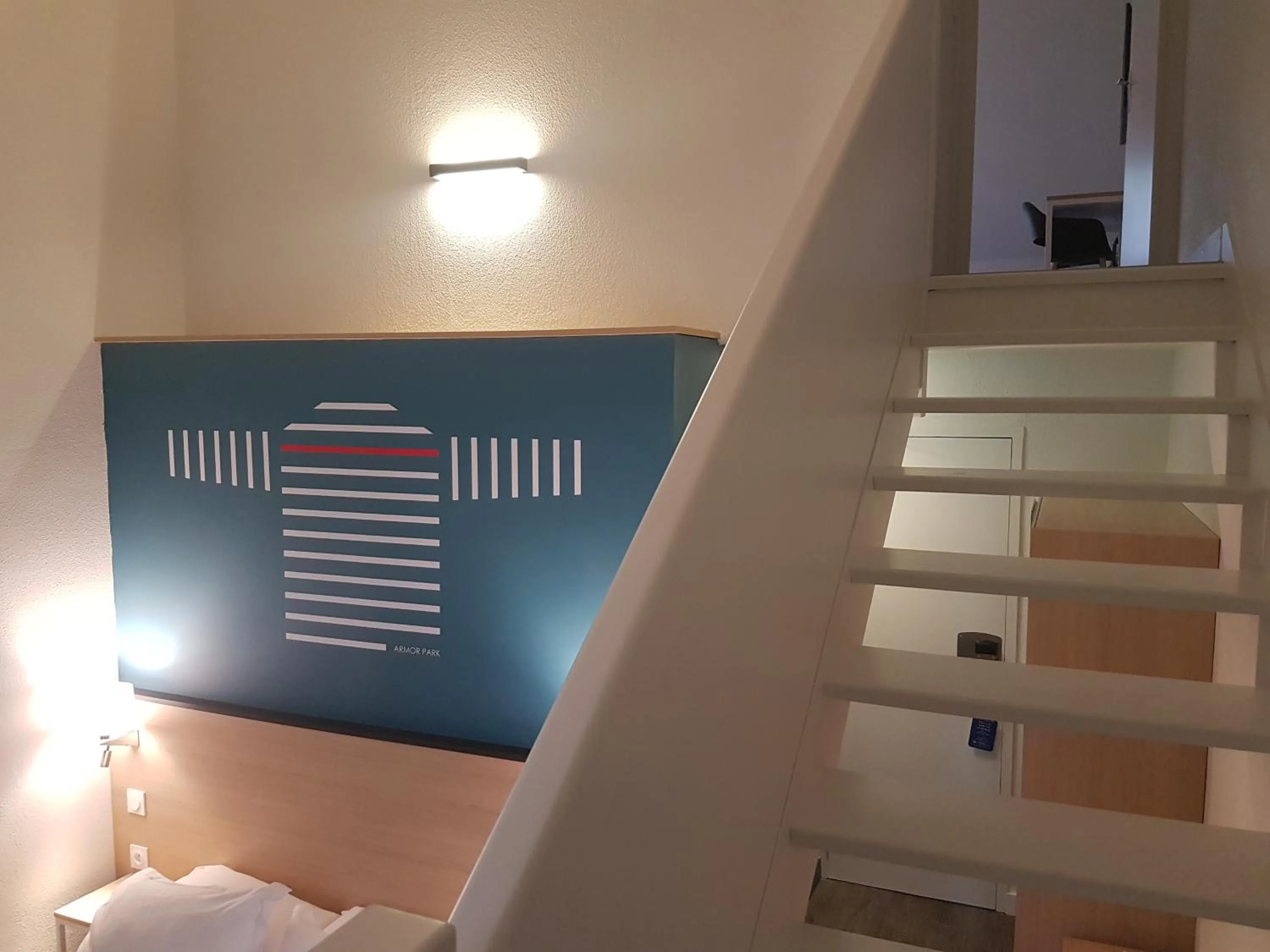 Bedroom in Best Western Armor Park Dinan et Spa