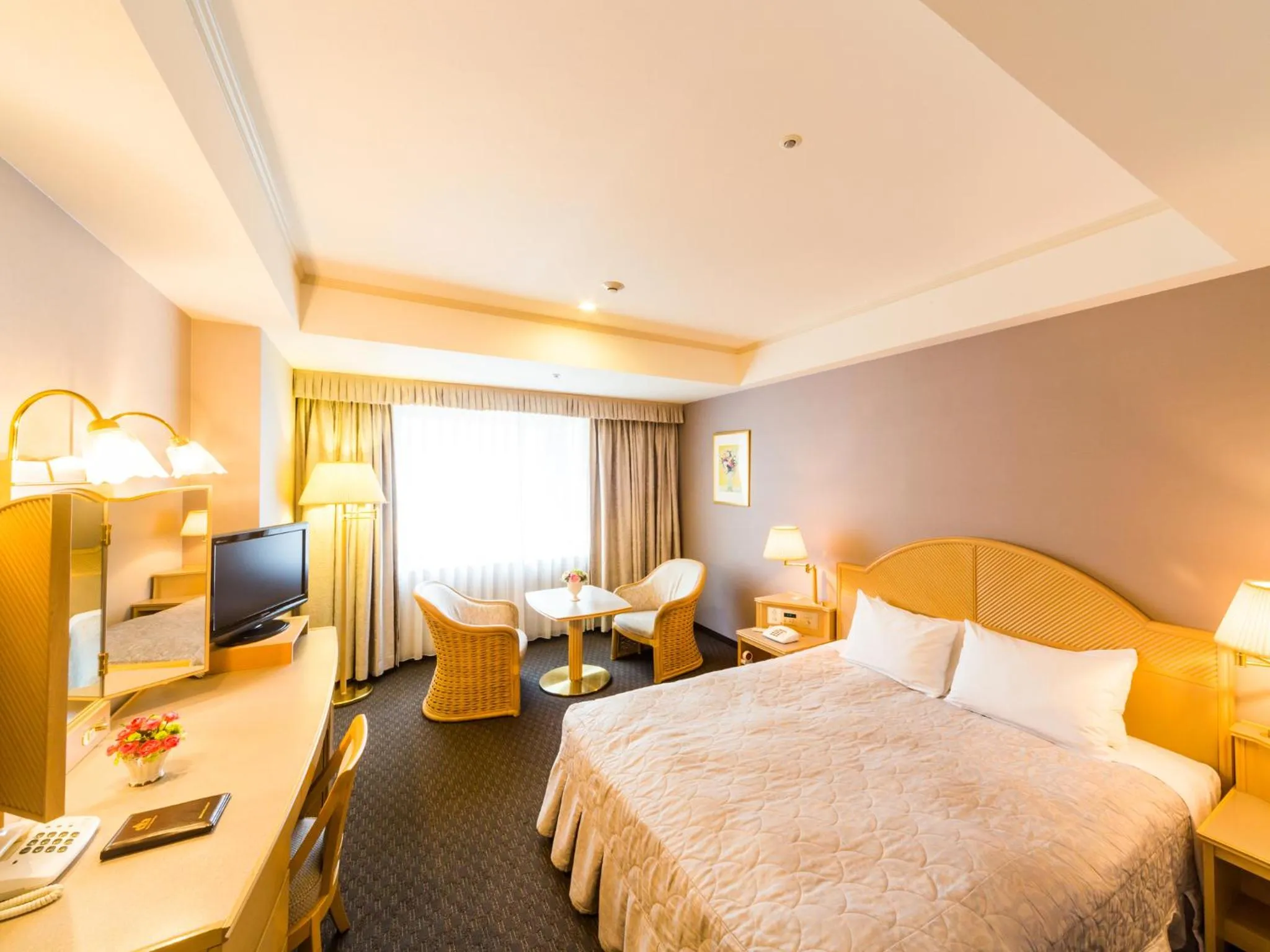 TV and multimedia, Bed in The Crown Palais New Hankyu Kochi