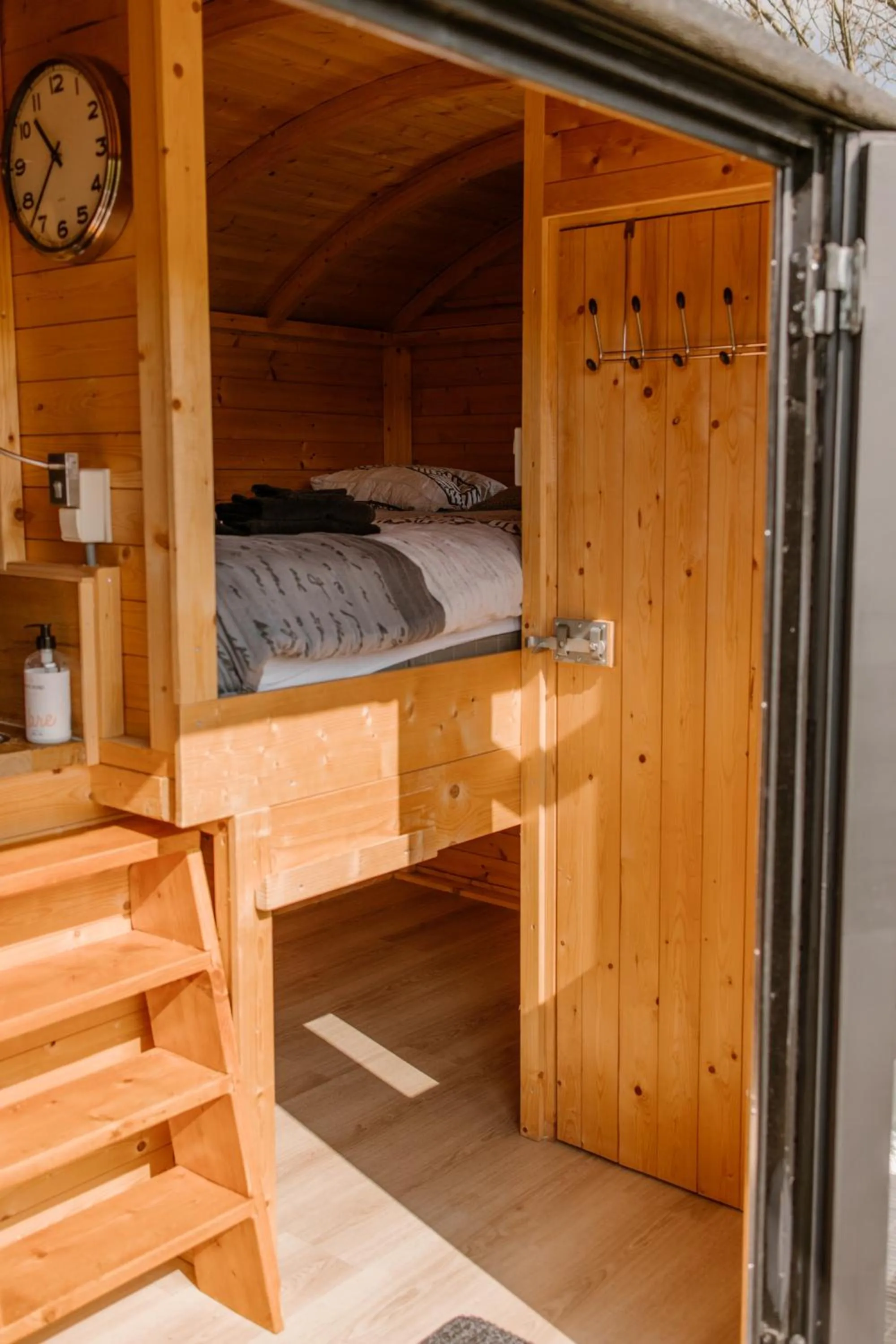 Bed in De la Rue Pipowagens