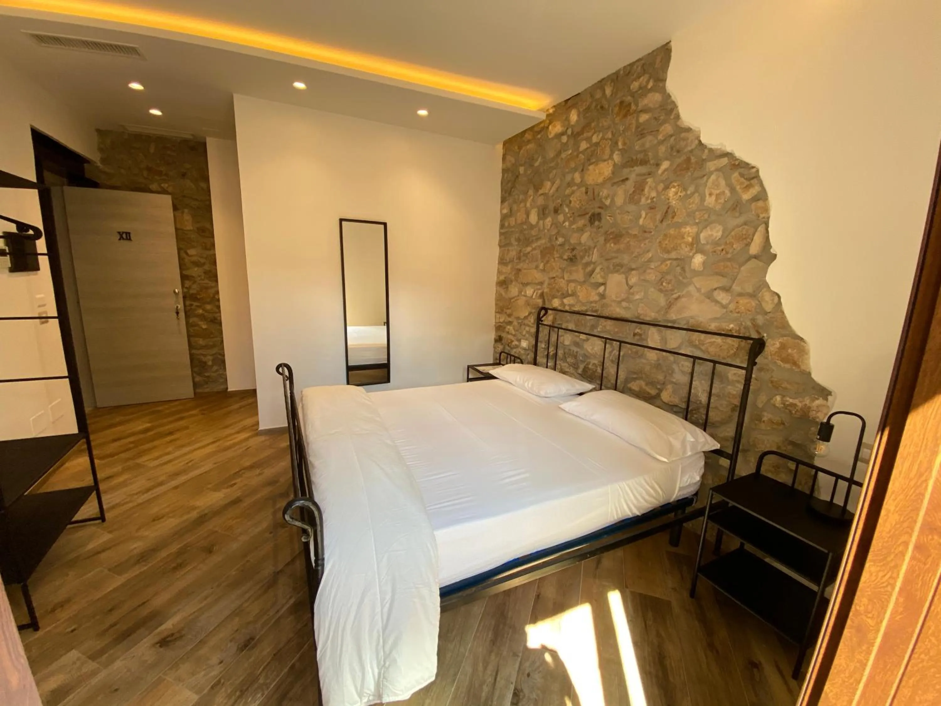 Bedroom, Bed in L'Orologio Bed & Breakfast