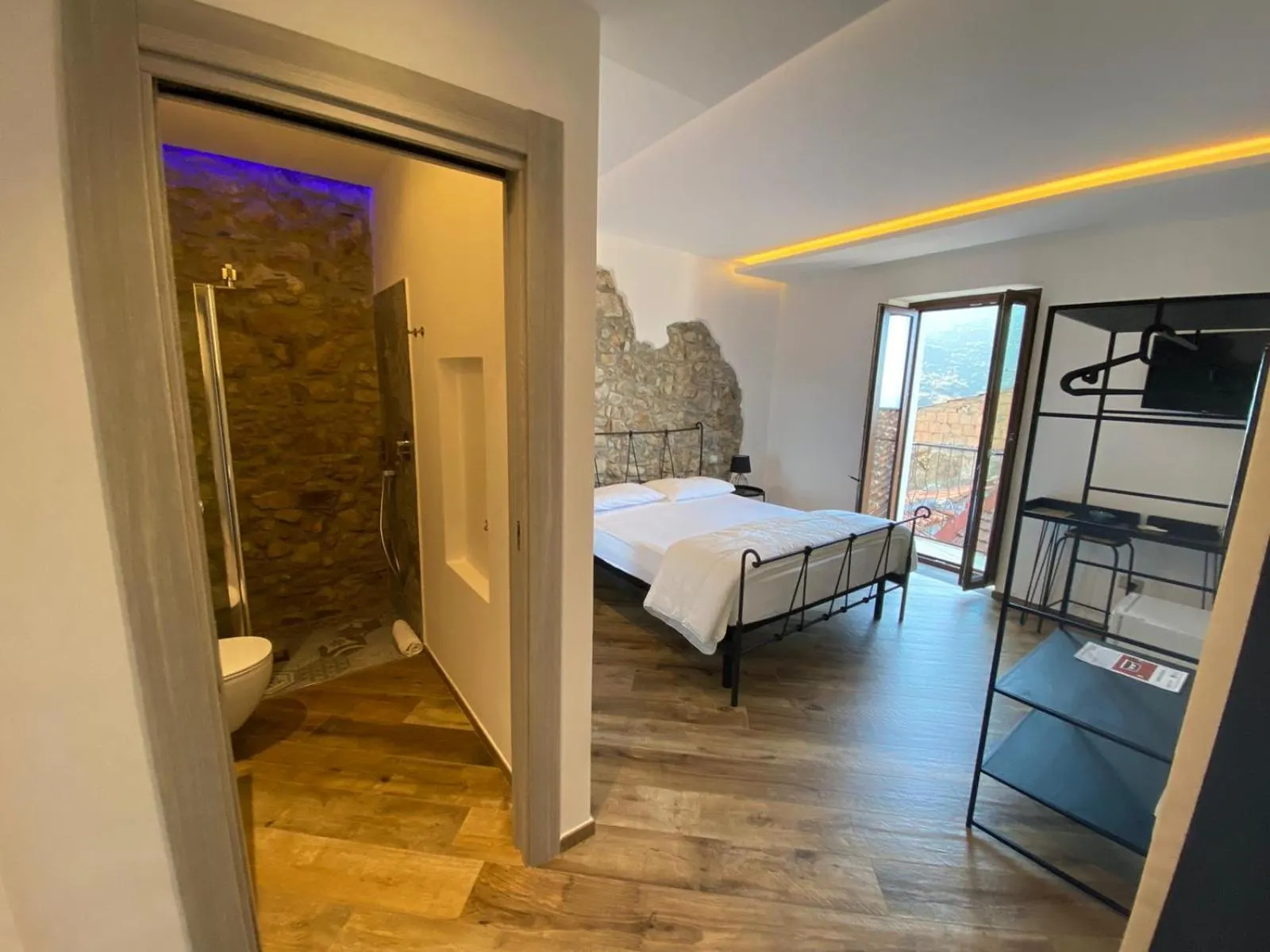 Bedroom, Bed in L'Orologio Bed & Breakfast