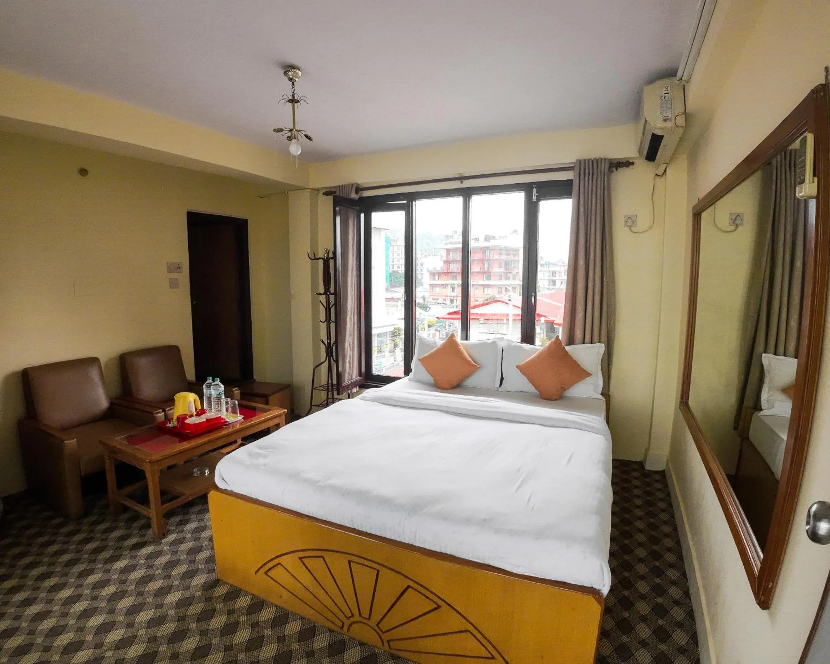 Bed in Hotel Travel Inn