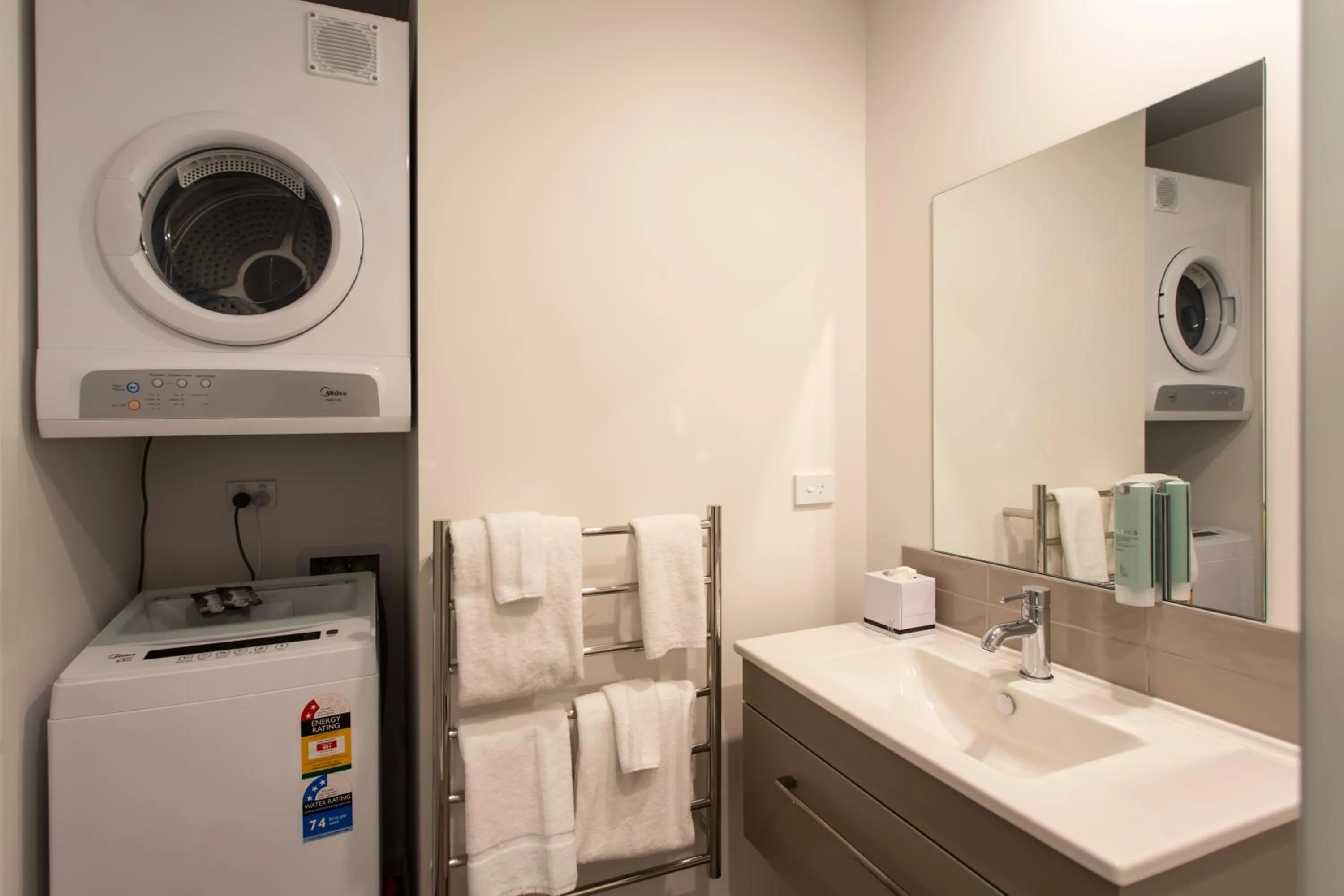 Bathroom in Ramada by Wyndham Queenstown Central