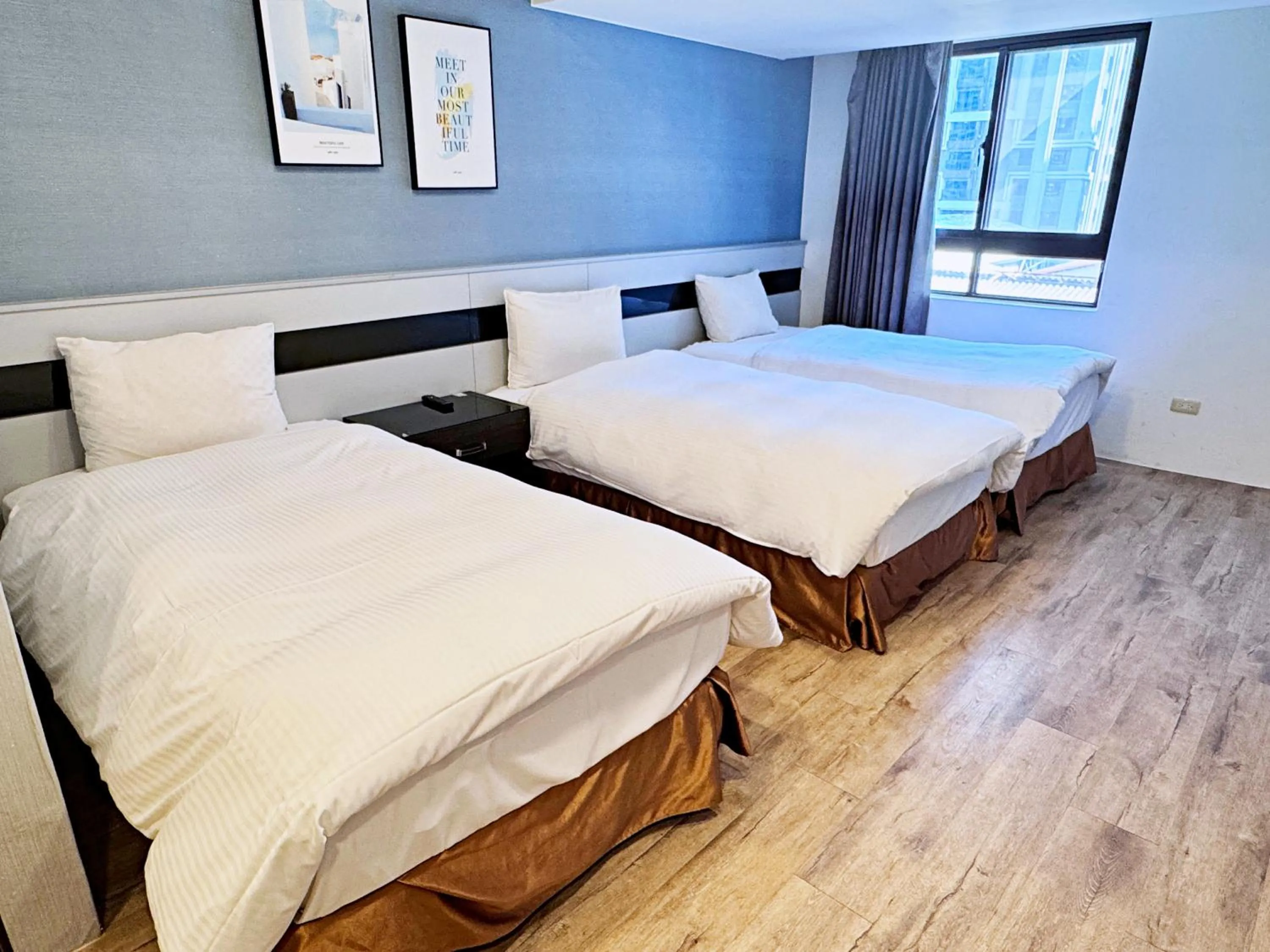 Bed in Taichung One Chung Hotel