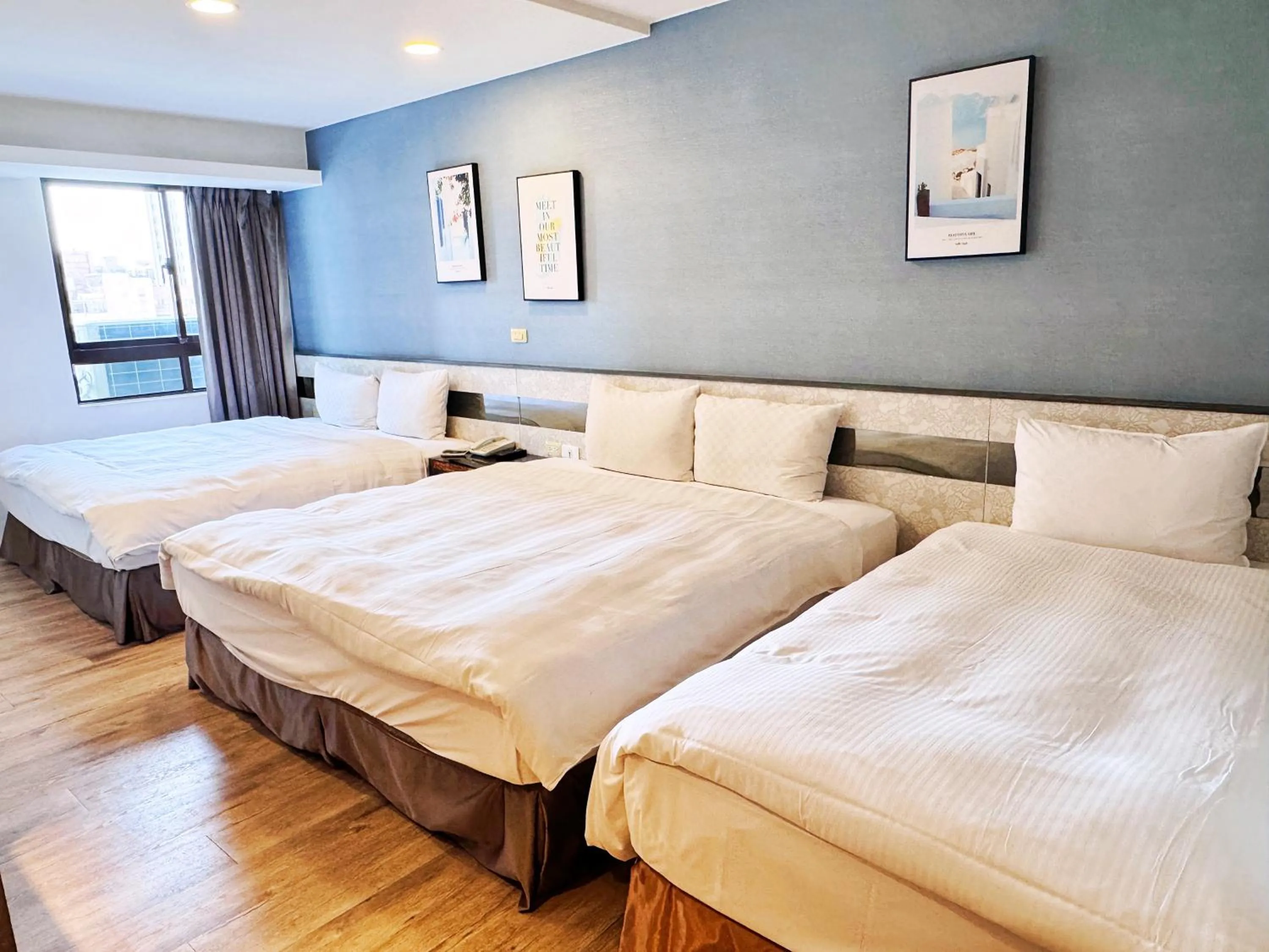 Bed in Taichung One Chung Hotel