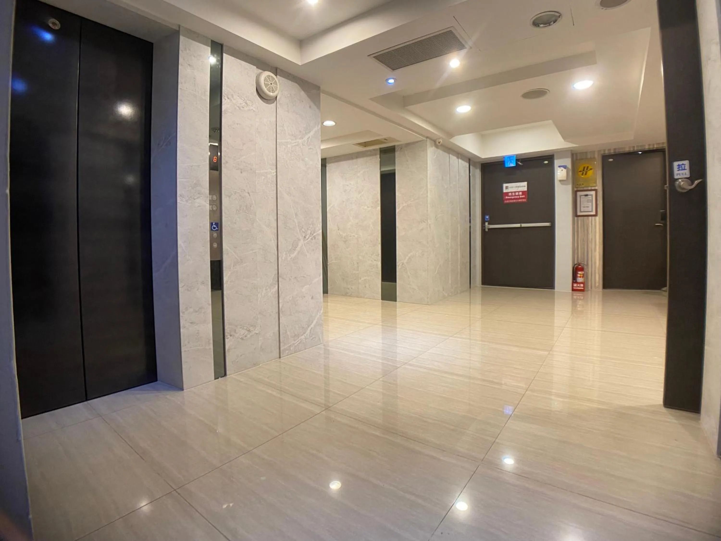 Property building in Taichung One Chung Hotel