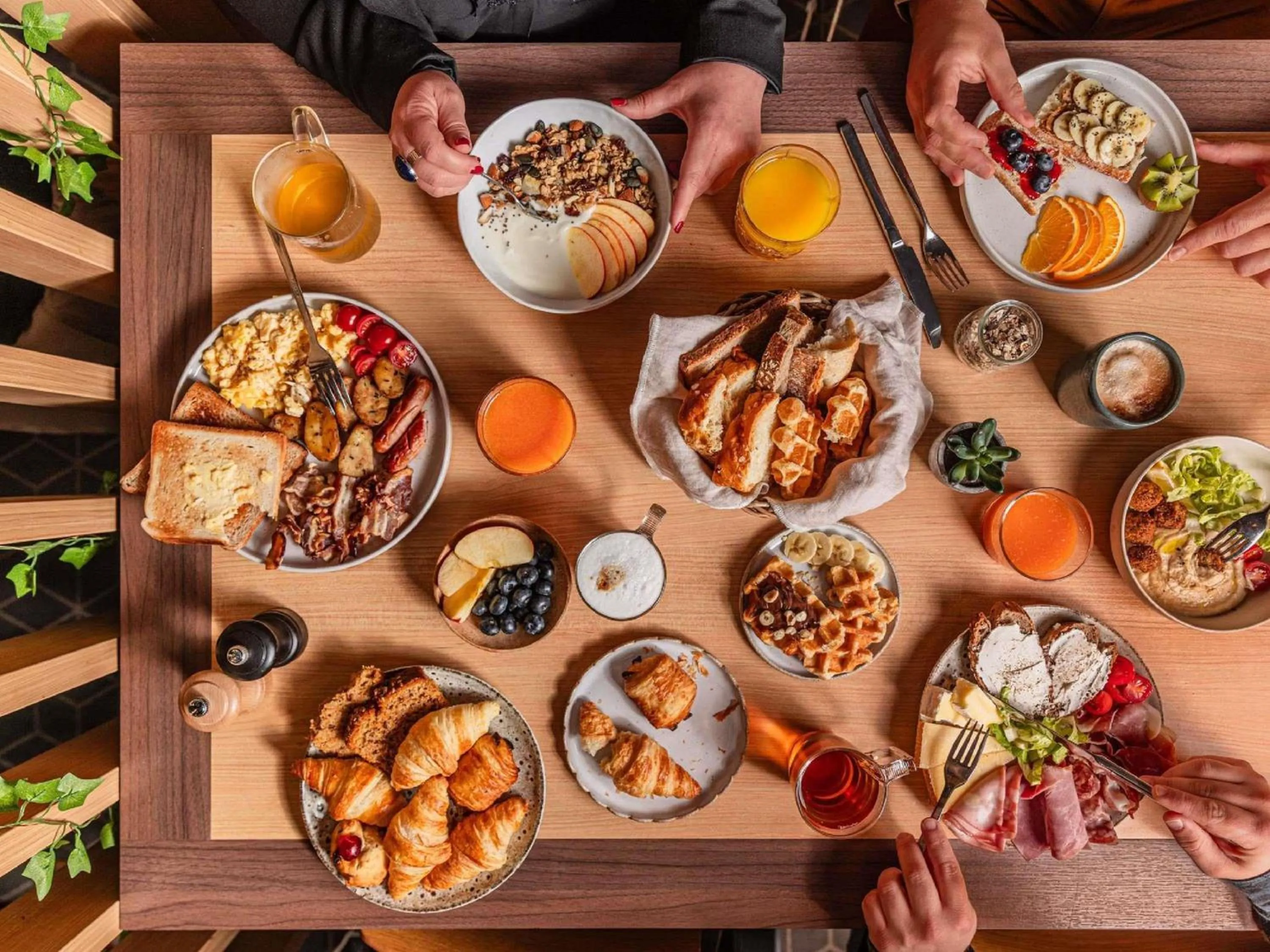 Breakfast in Hotel Mercure Parc du Coudray - Barbizon