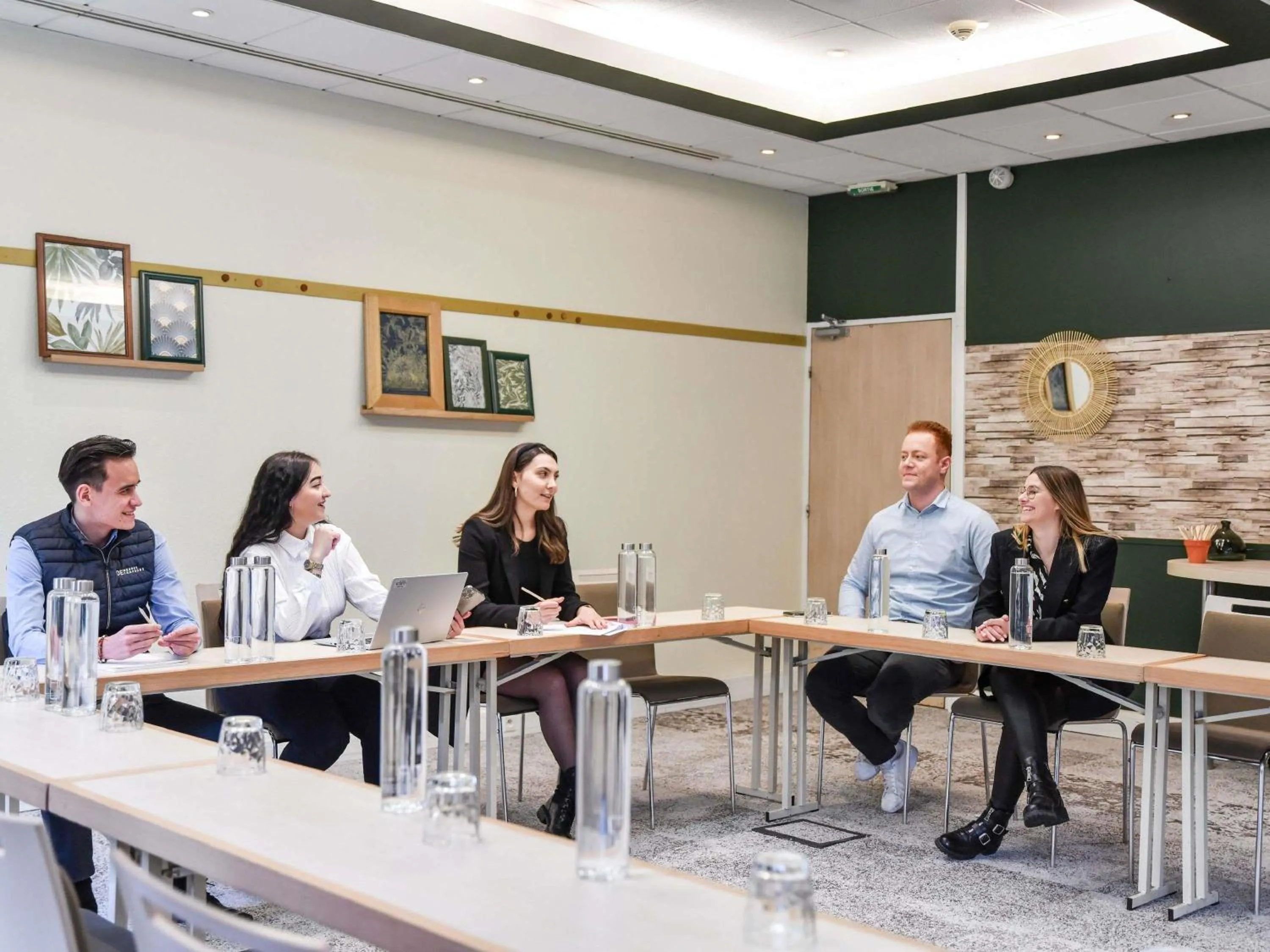 Meeting/conference room in Hotel Mercure Parc du Coudray - Barbizon