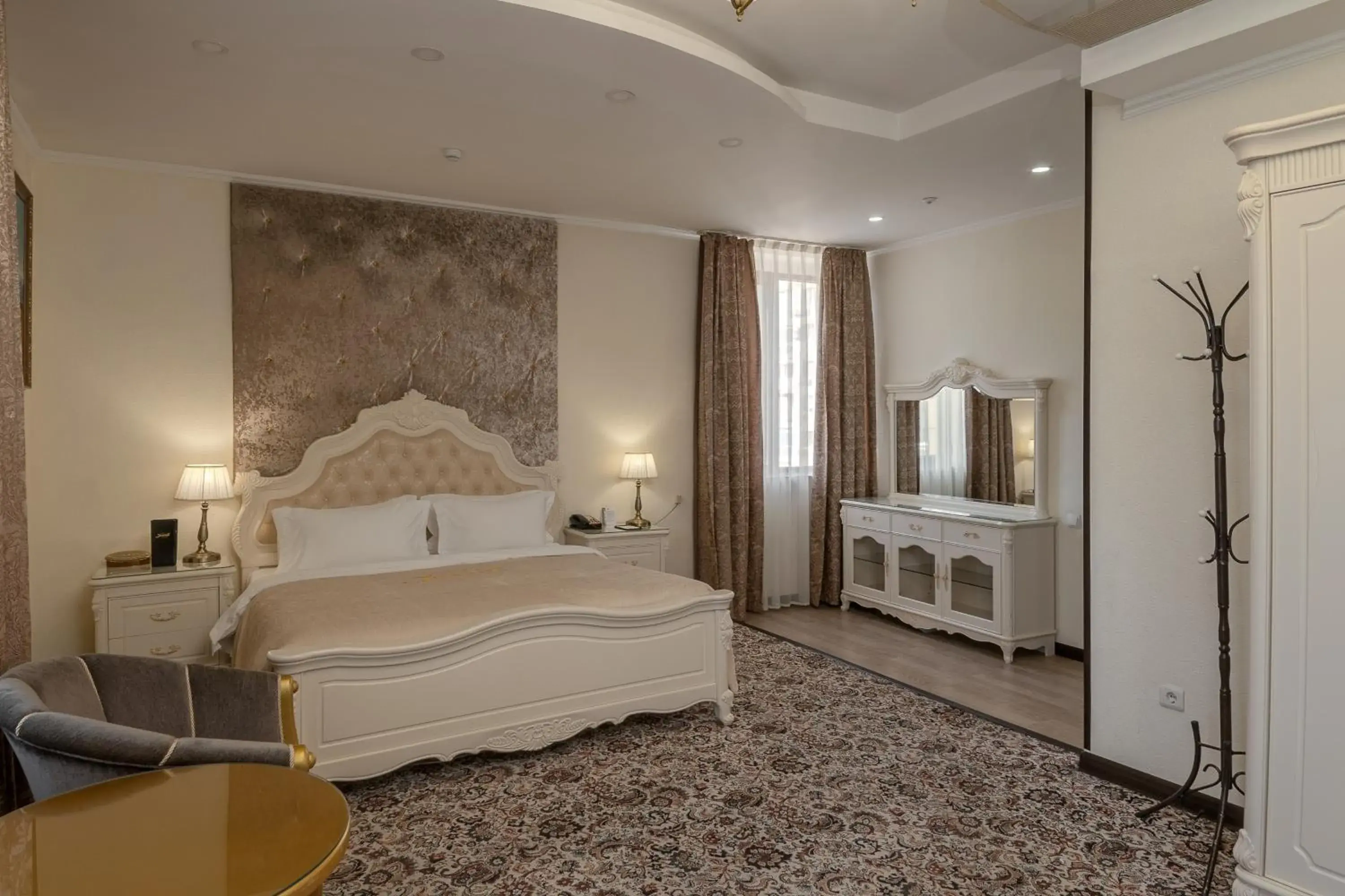 Executive Suite in Jannat Regency Executive Suite in Jannat Regency