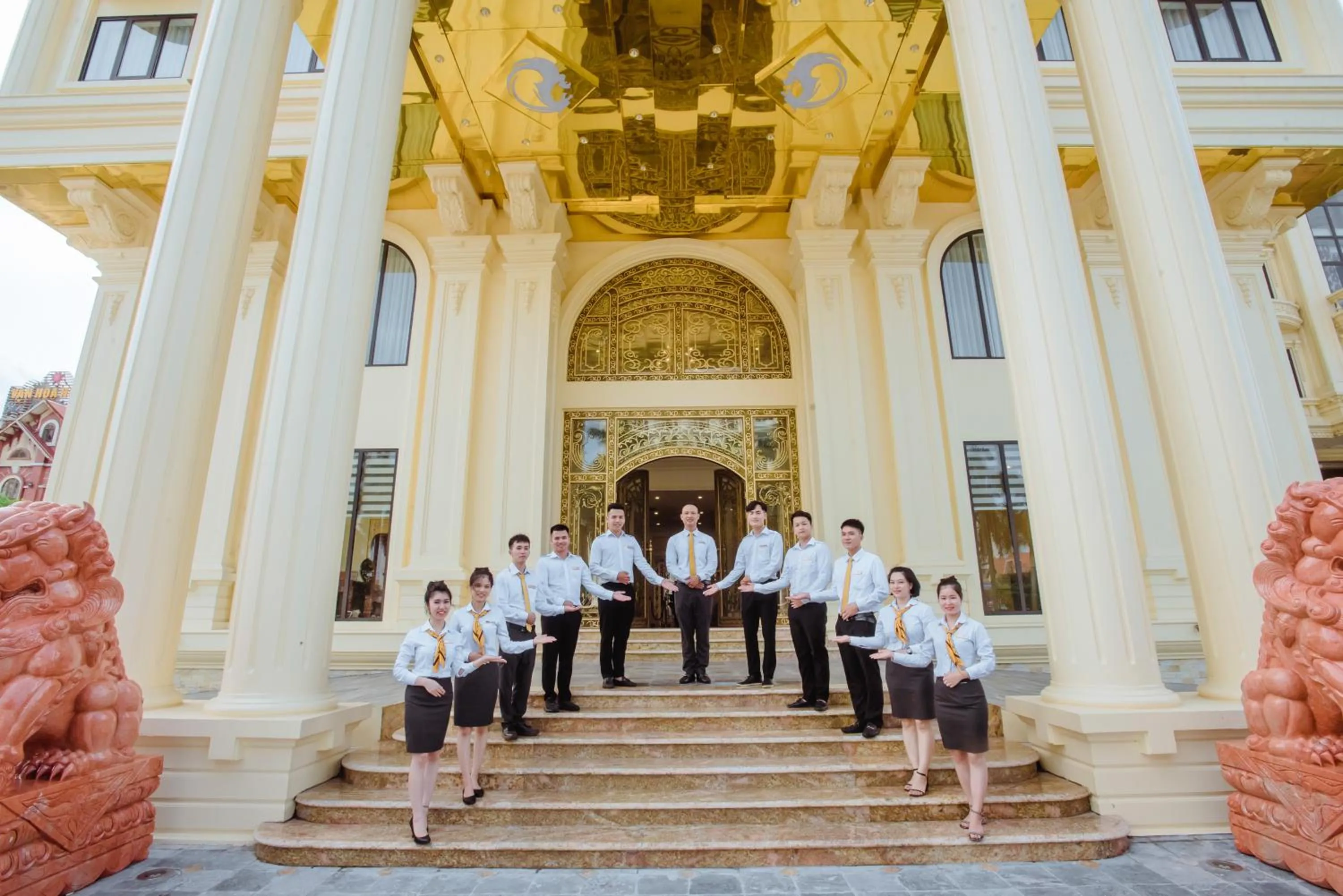 Property building in Dragon Legend Hotel