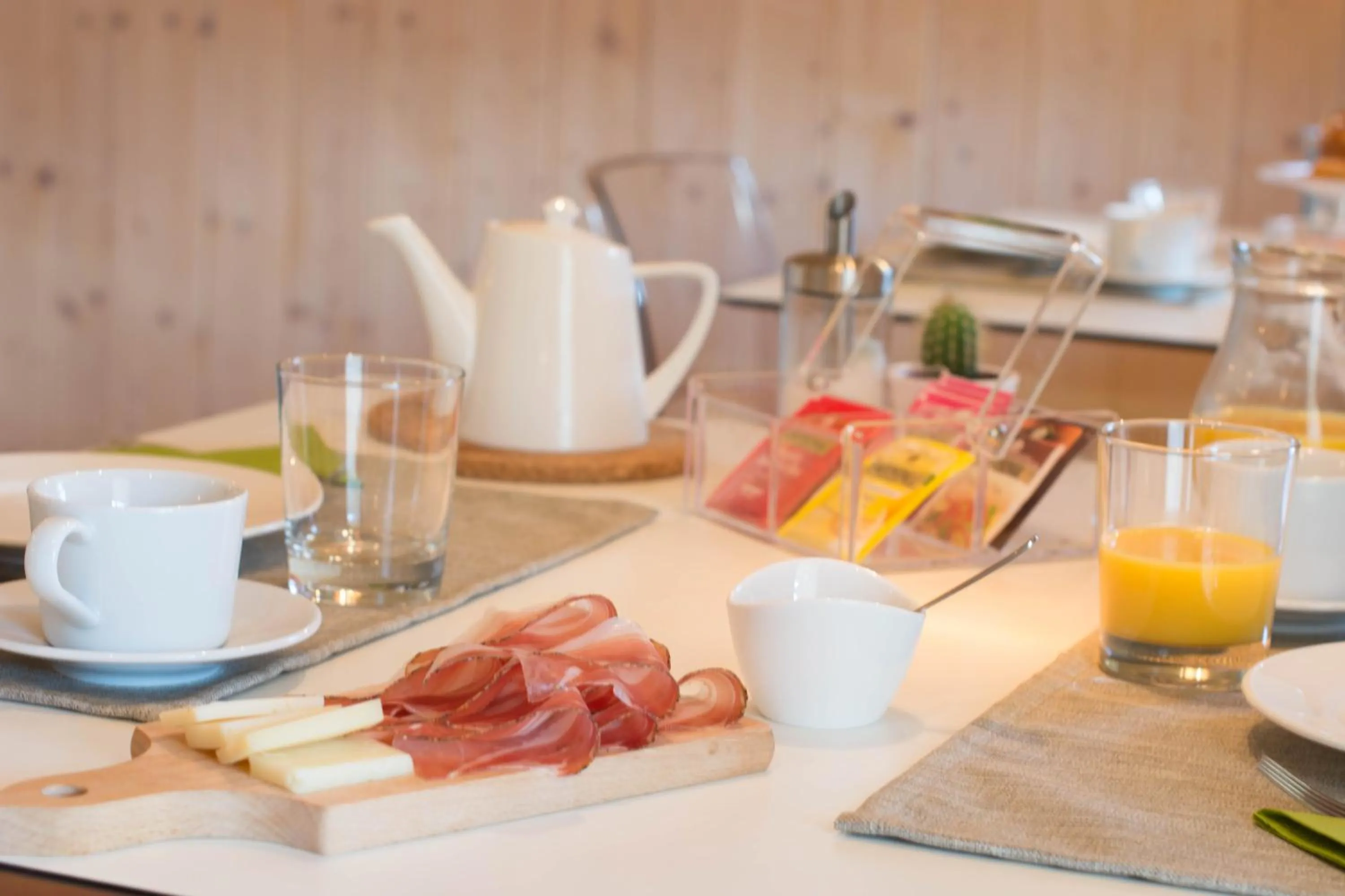Continental breakfast in Agritur Casteller