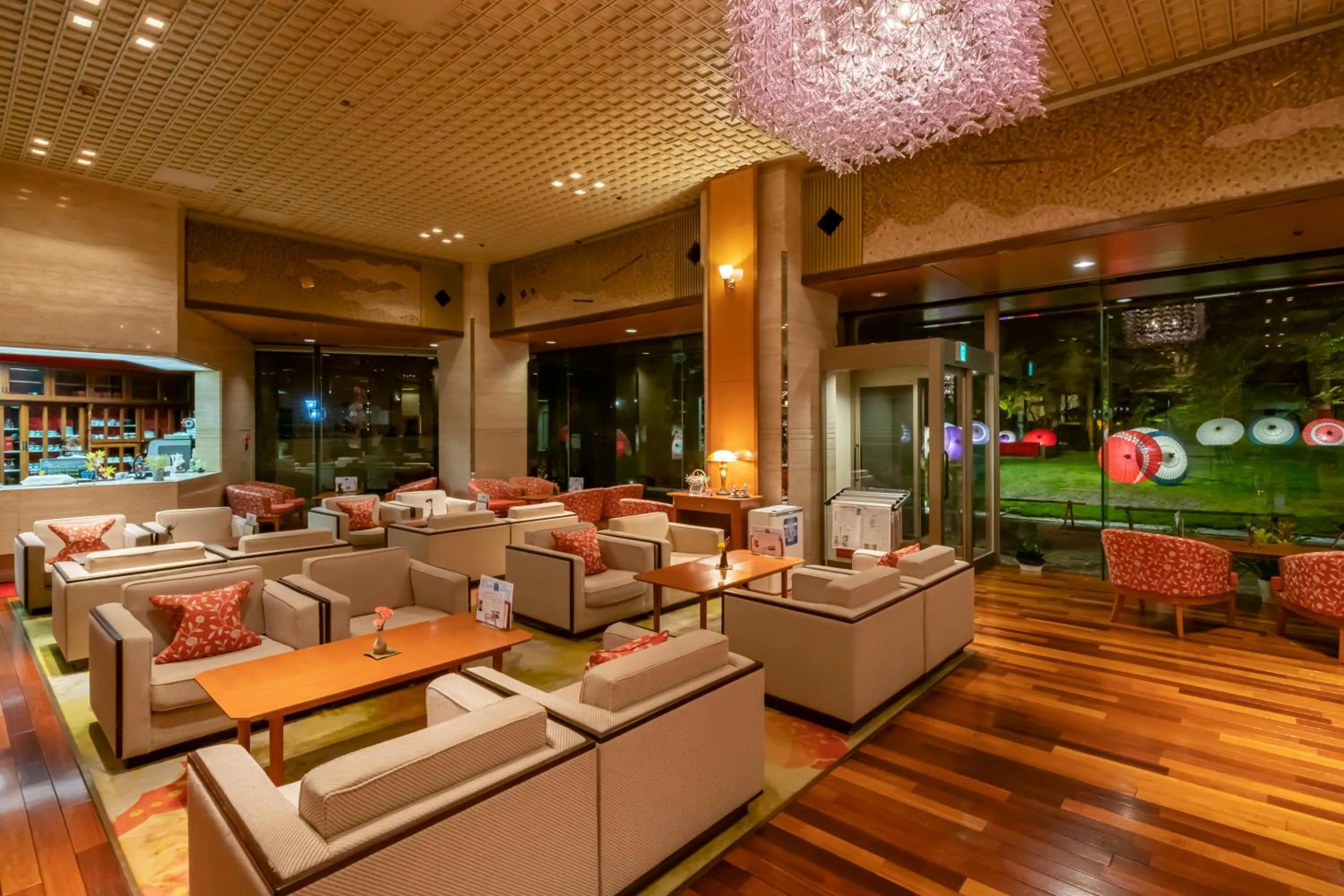 Communal lounge/ TV room in Kinugawa Grand Hotel Yumenotoki