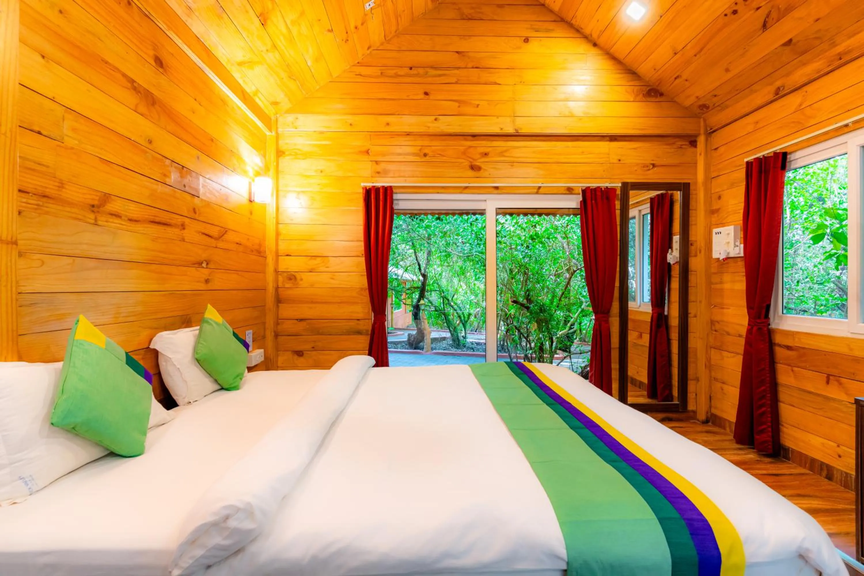 Bed in Treebo Rock Valley