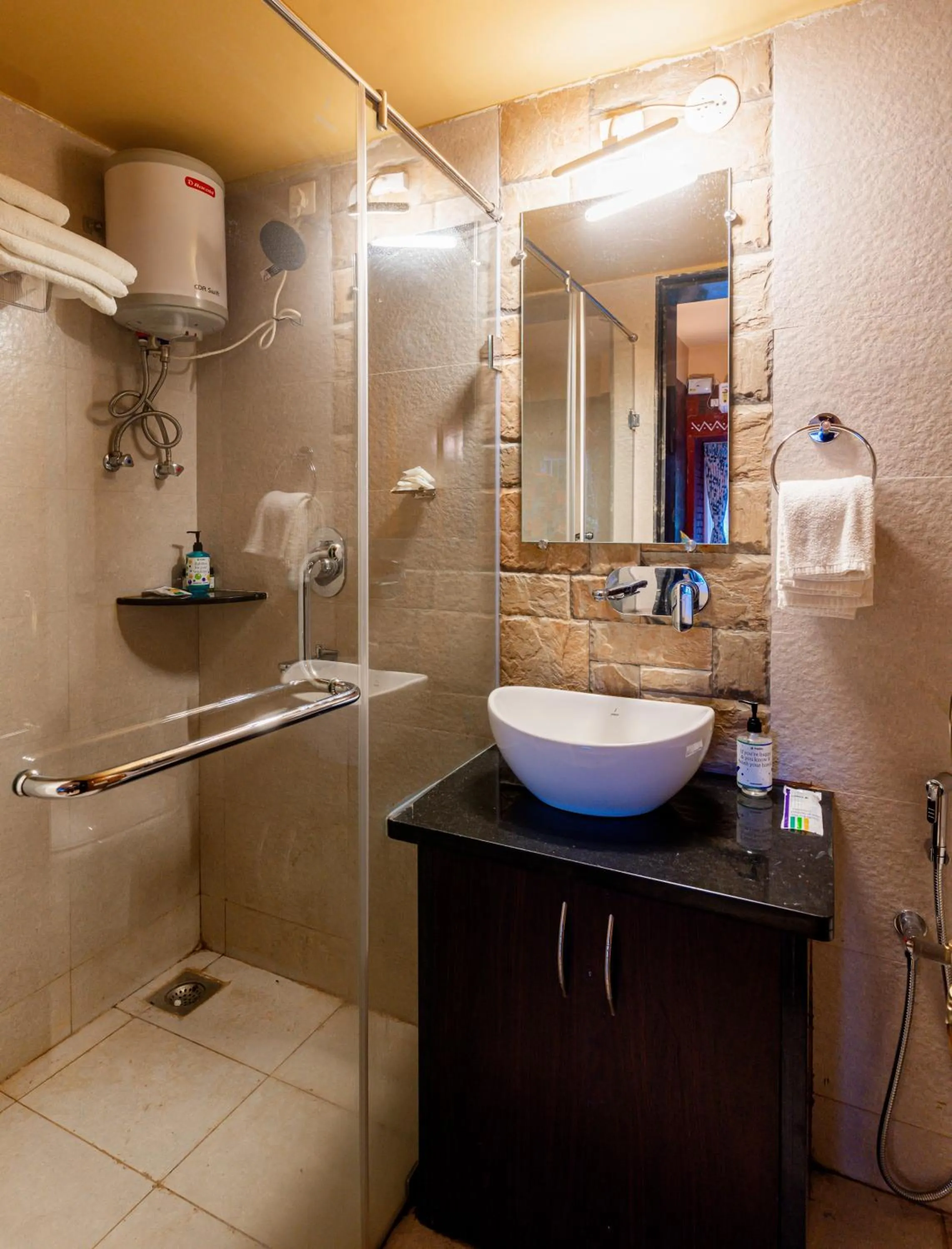 Bathroom in Treebo Rock Valley