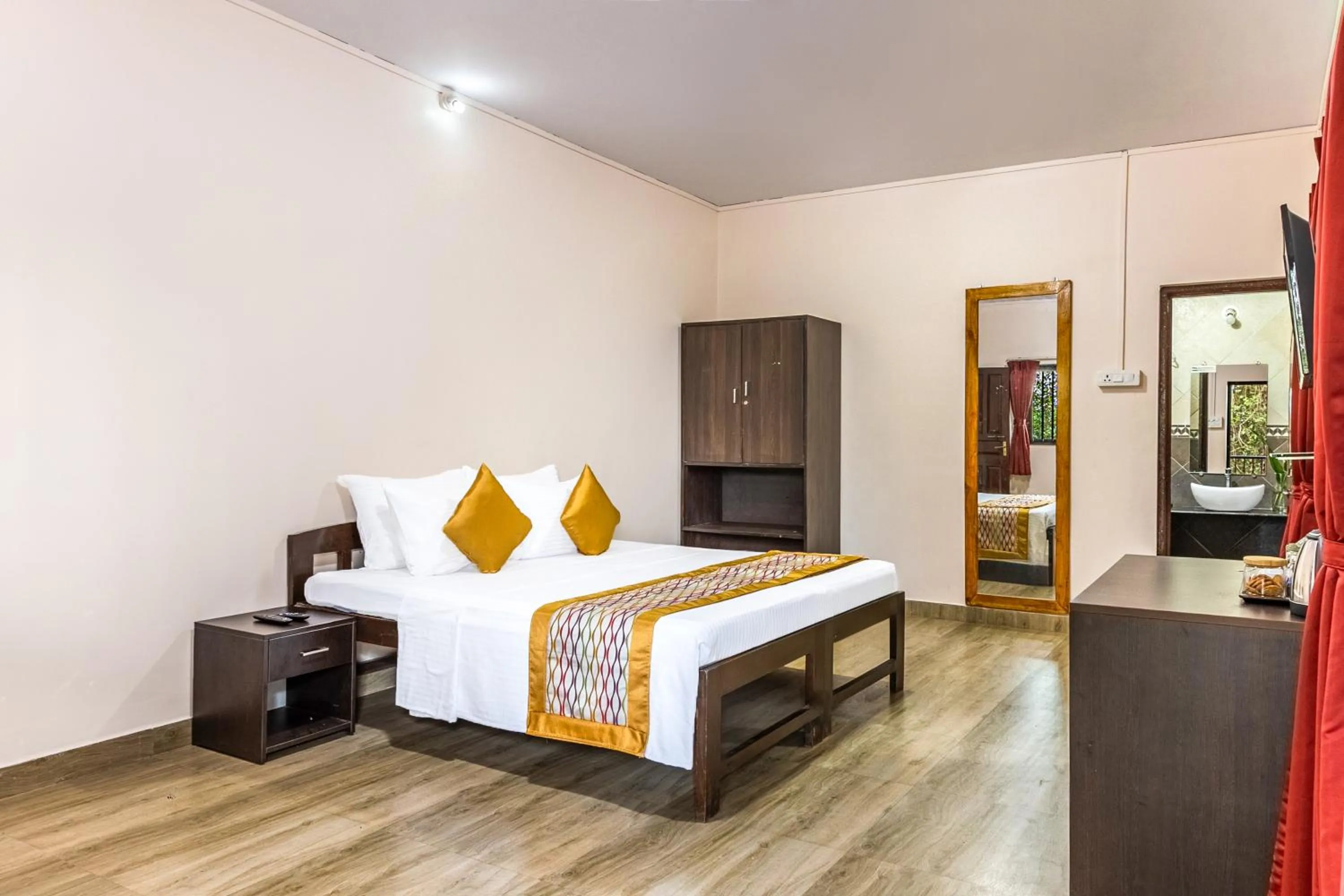 Bedroom, Bed in Nature Trails Rock Valley, Goa