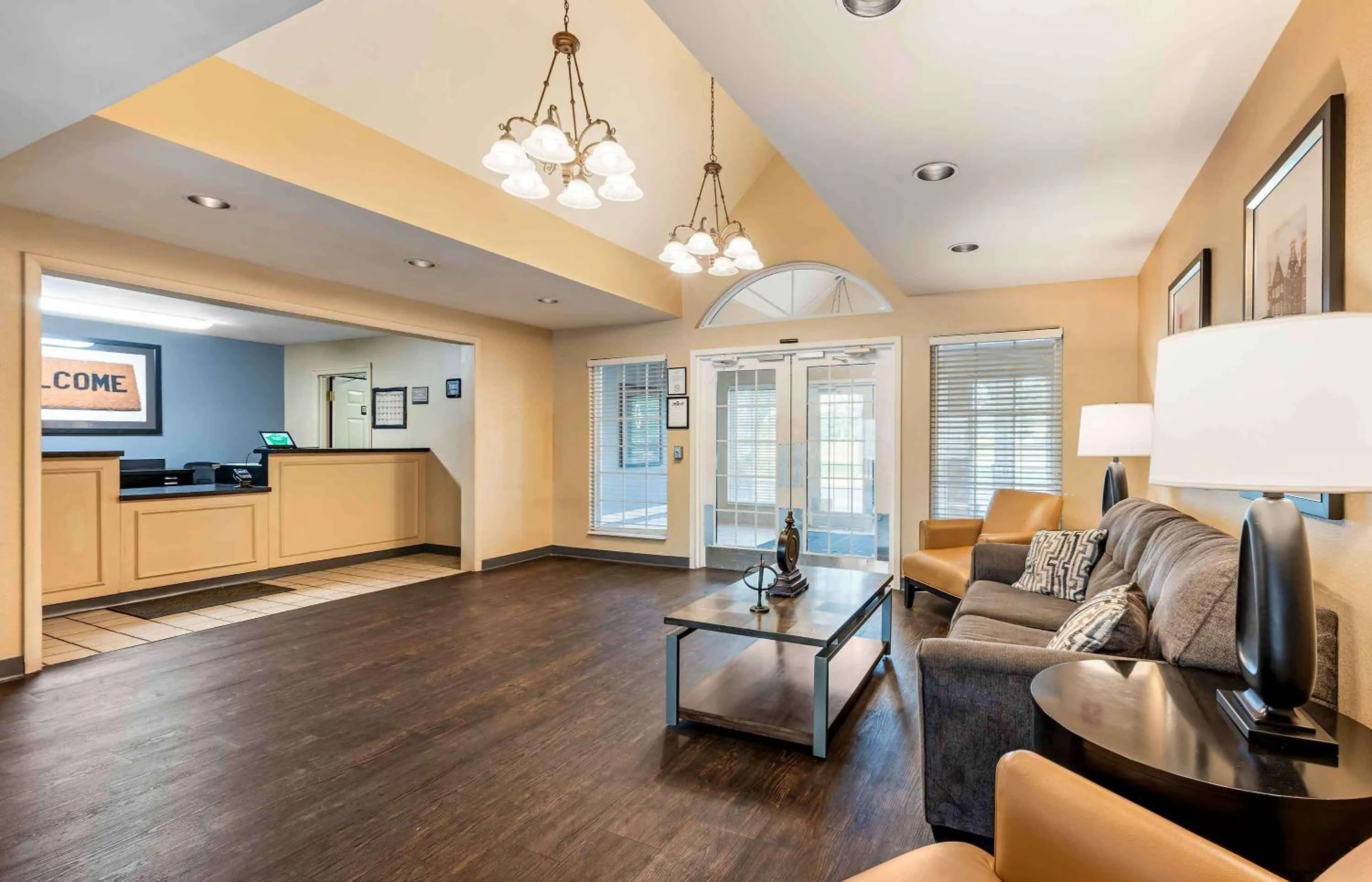 Lobby or reception in Extended Stay America Suites - Cincinnati - Blue Ash - Reed Hartman