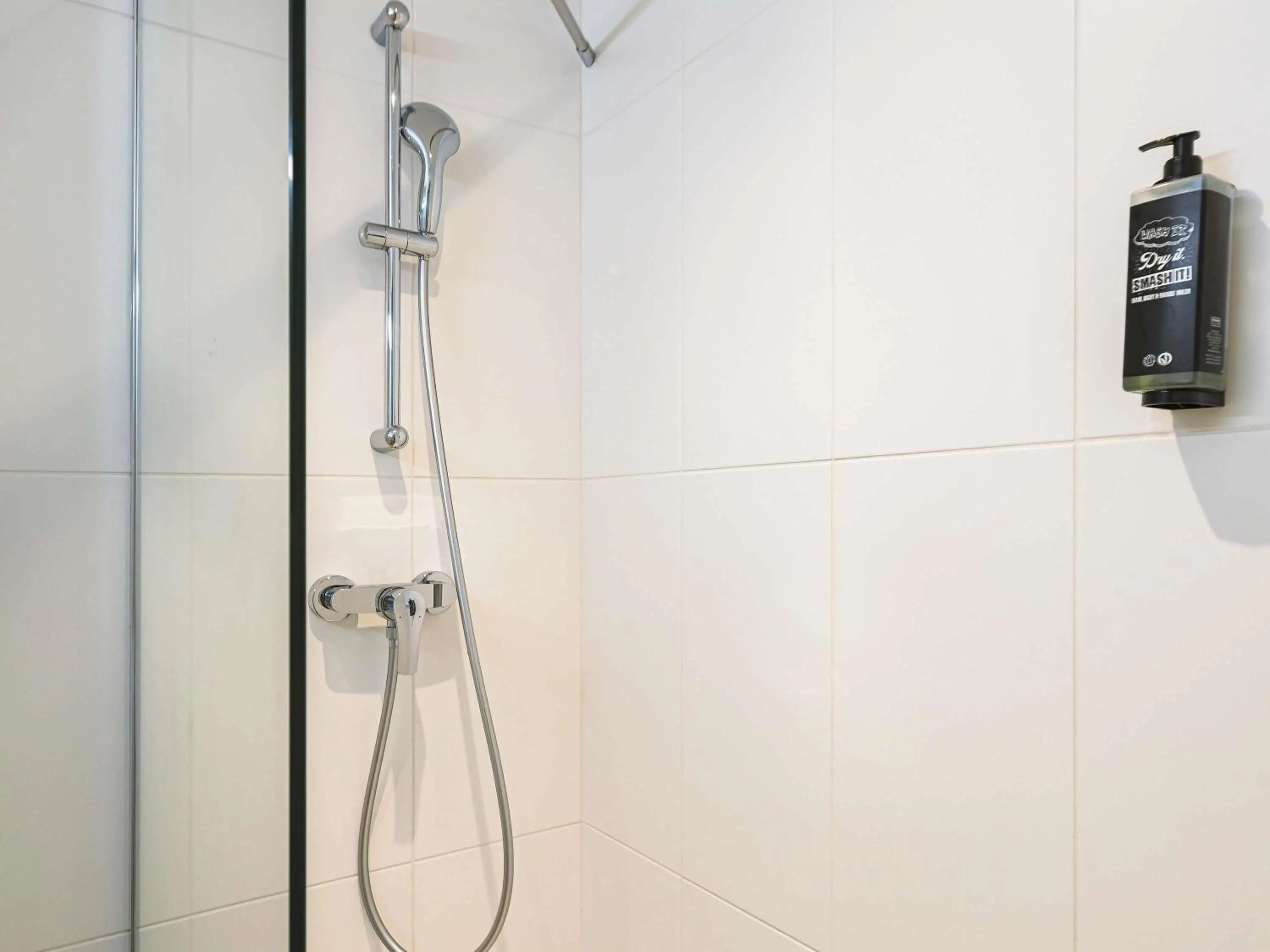 Bedroom in ibis budget Lyon Villeurbanne