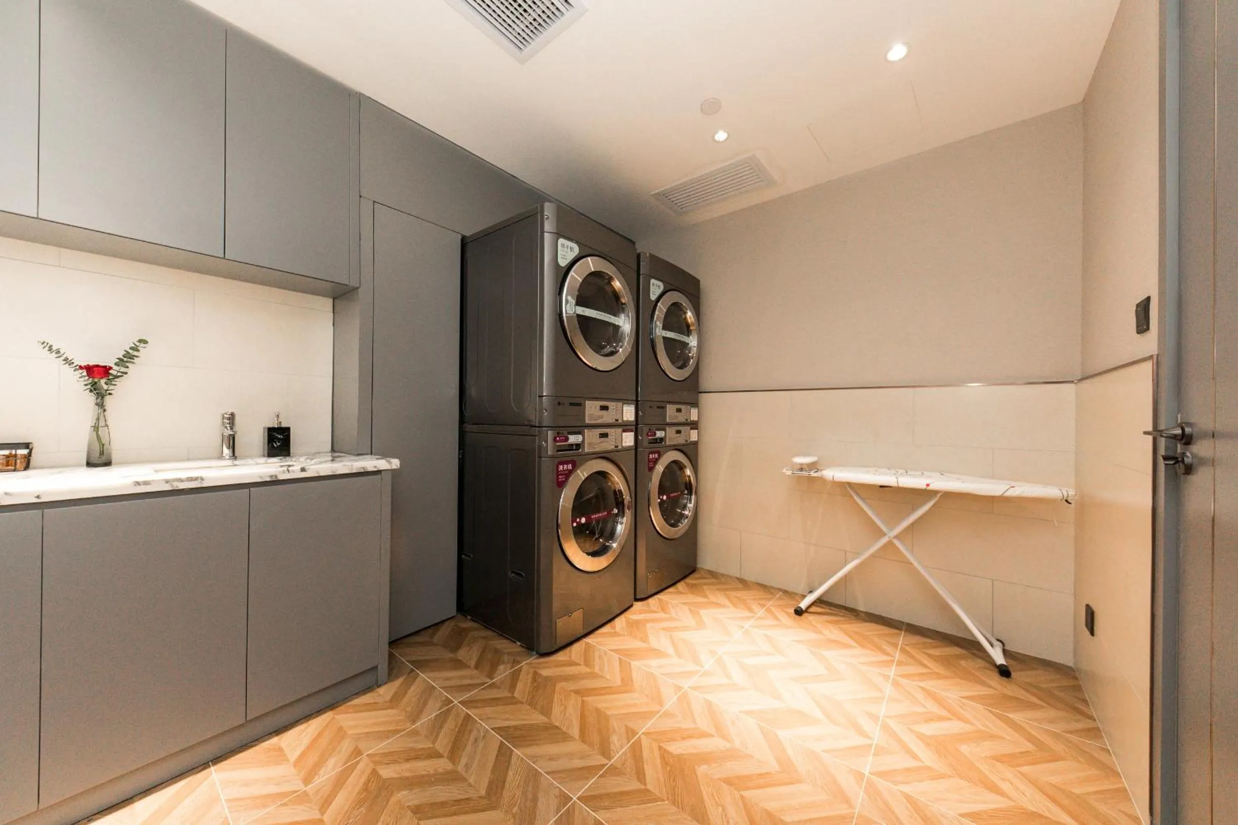 laundry in Mercure Xi'an Qujiang