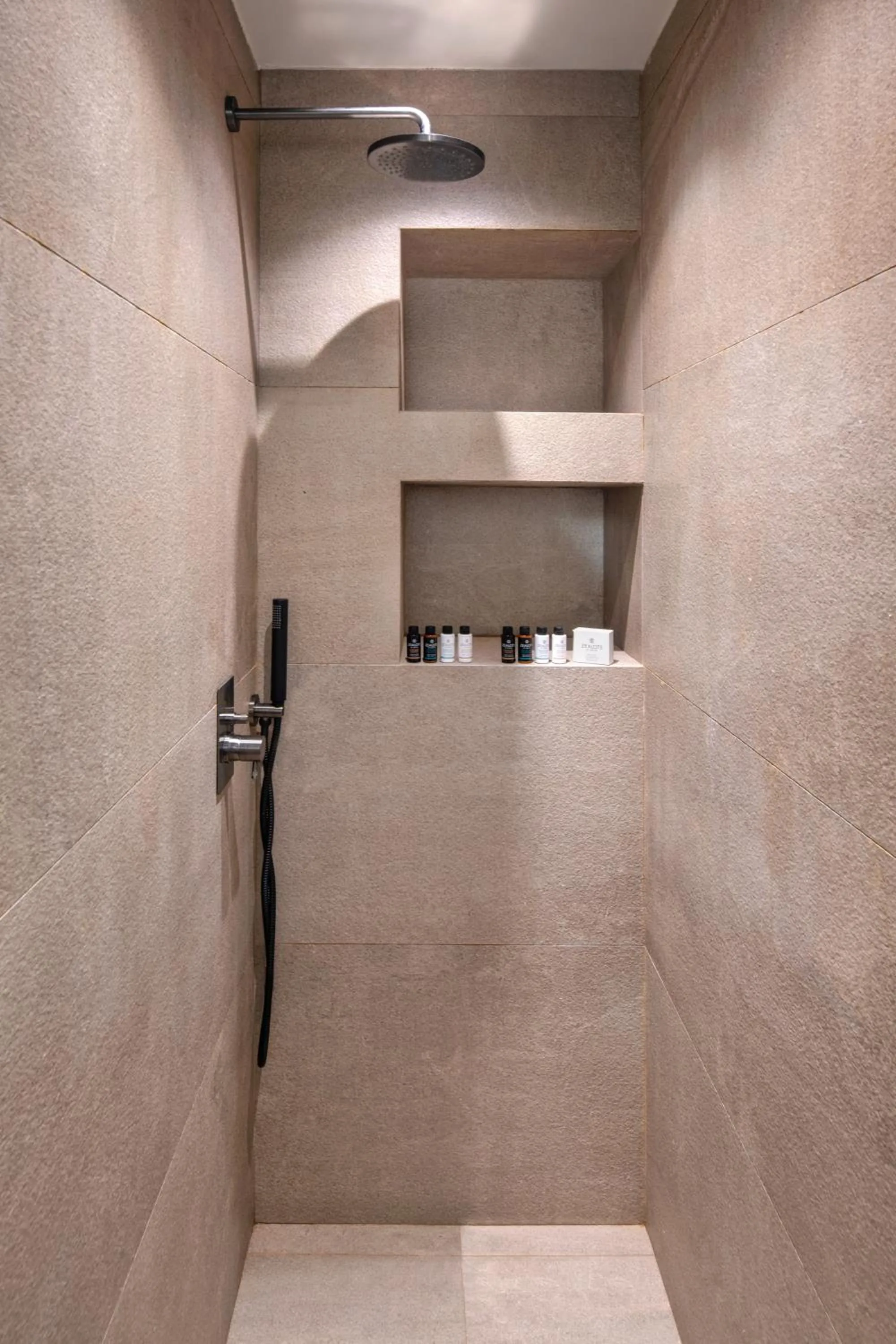 Bathroom in Uma Ray Suites