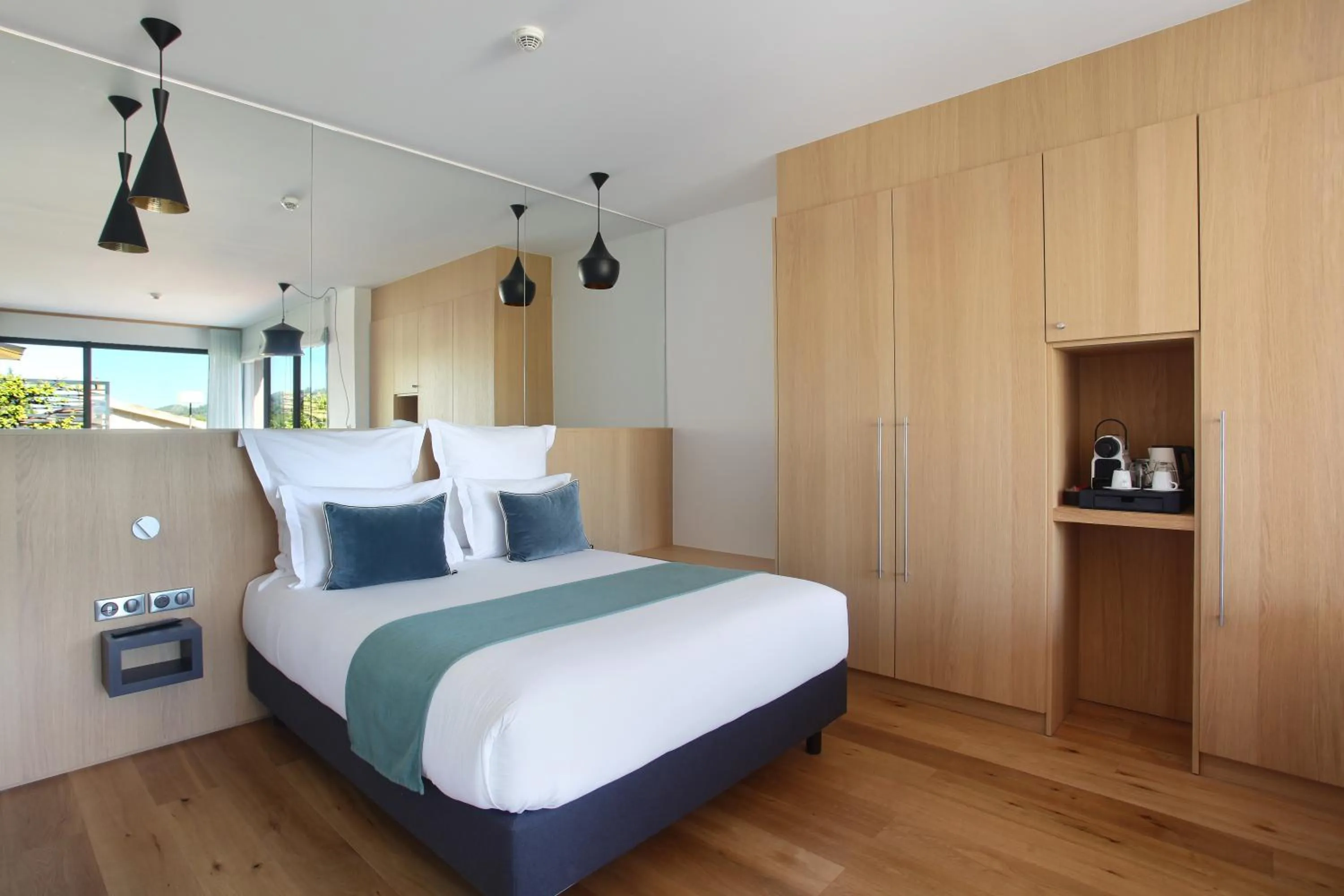 Bed in Hôtel Sainte Victoire