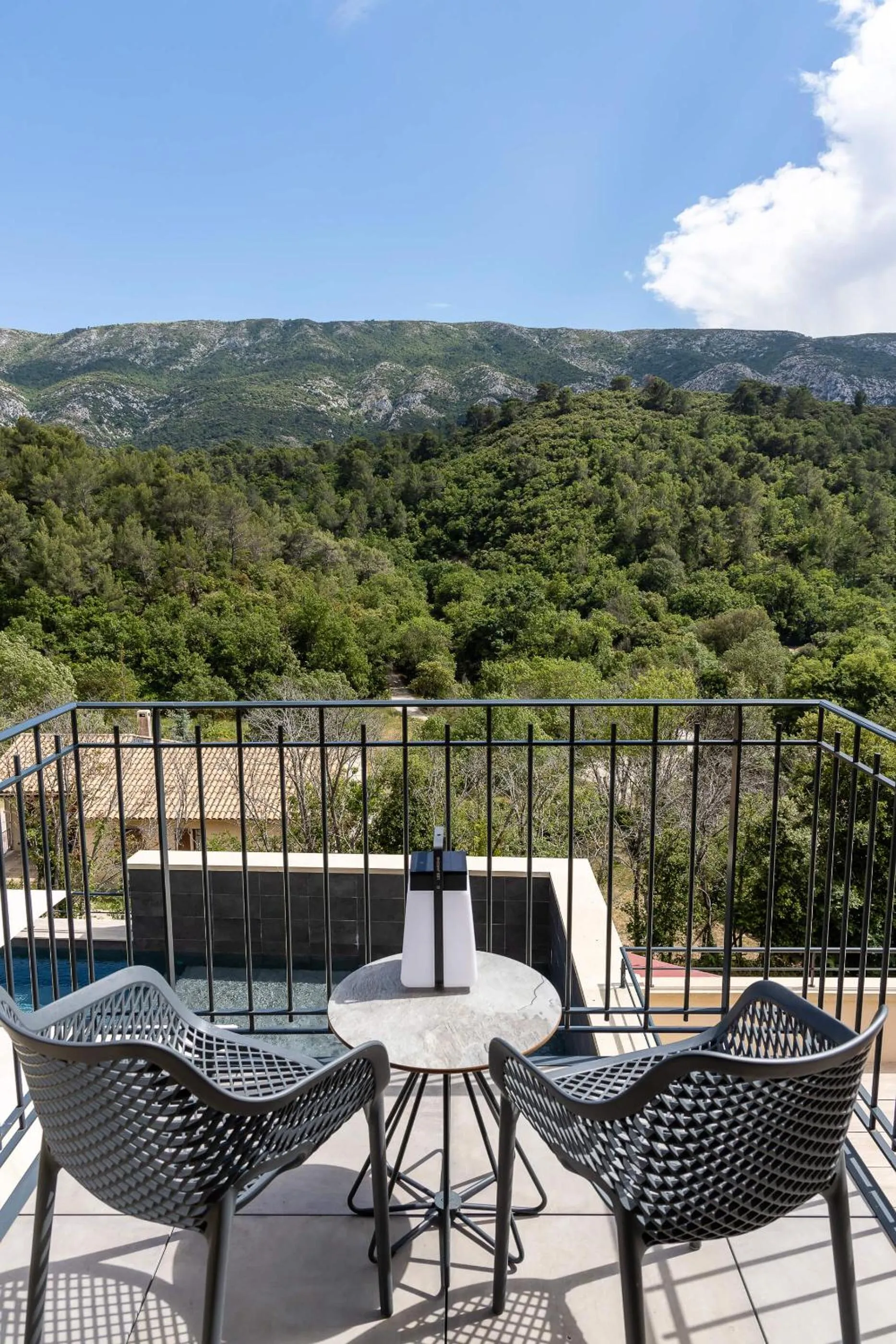 Balcony/Terrace in Hôtel Sainte Victoire