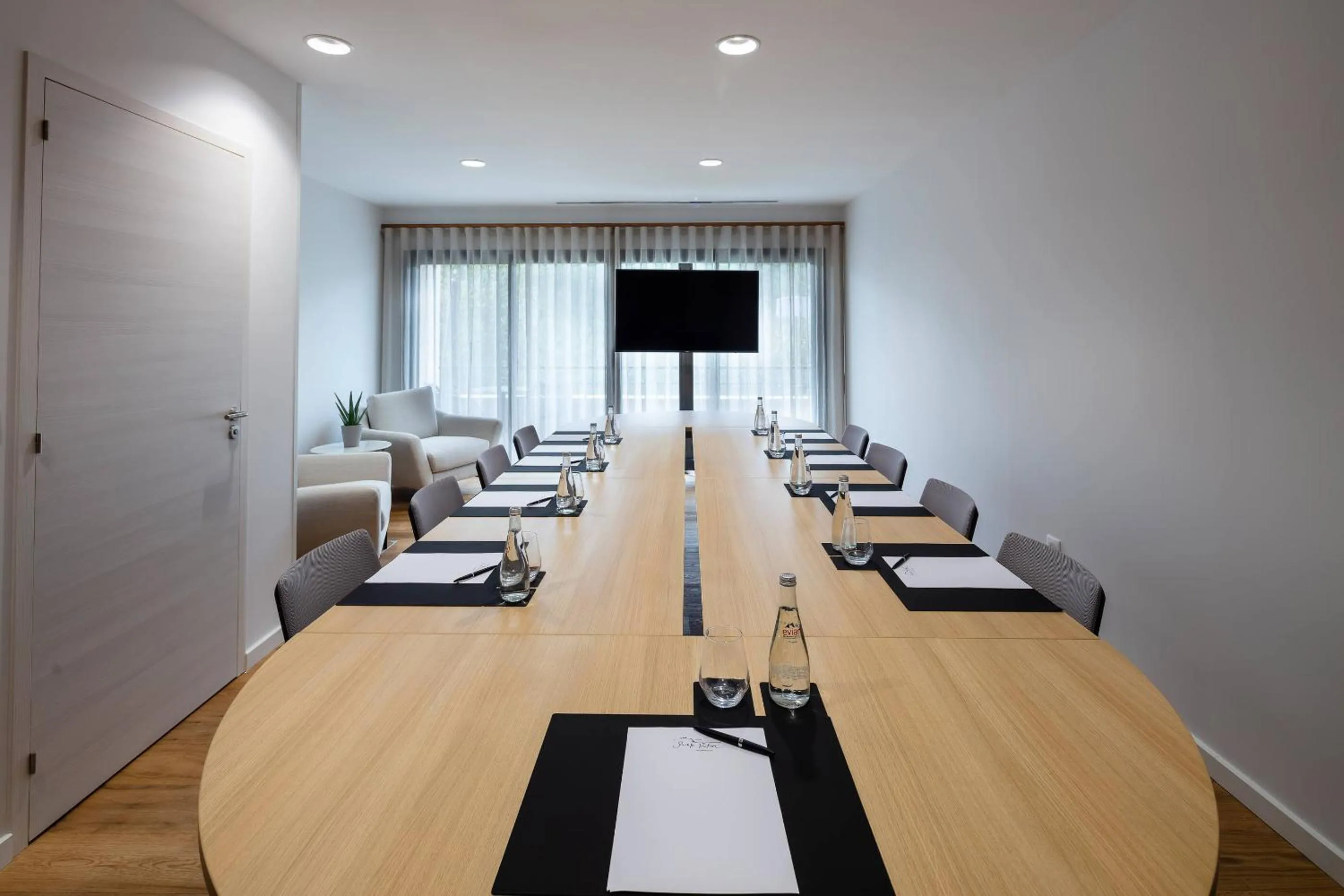 Business facilities in Hôtel Sainte Victoire