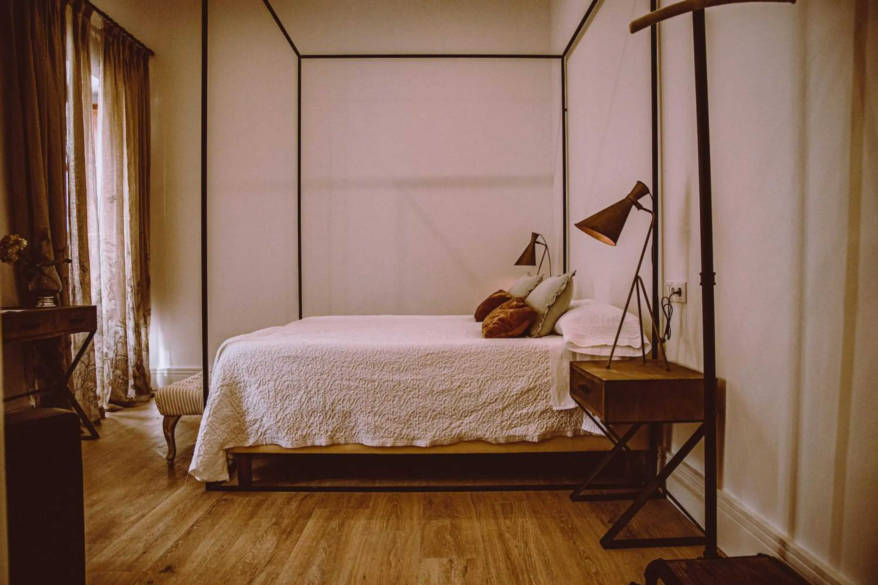 Deluxe Twin Room in HOTEL LUZ ALMONASTER Deluxe Twin Room in HOTEL LUZ ALMONASTER