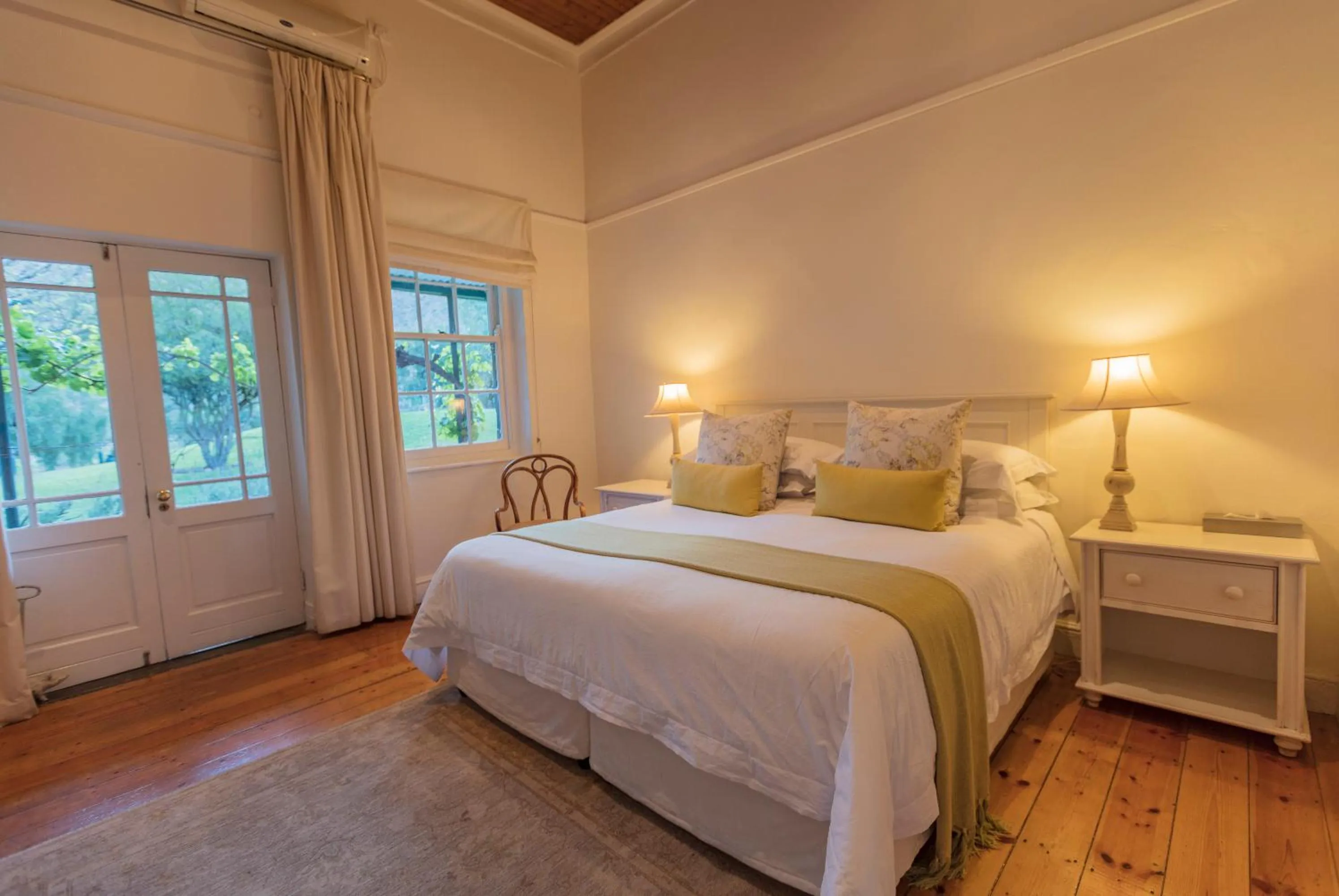 Bedroom, Bed in Lemoenfontein