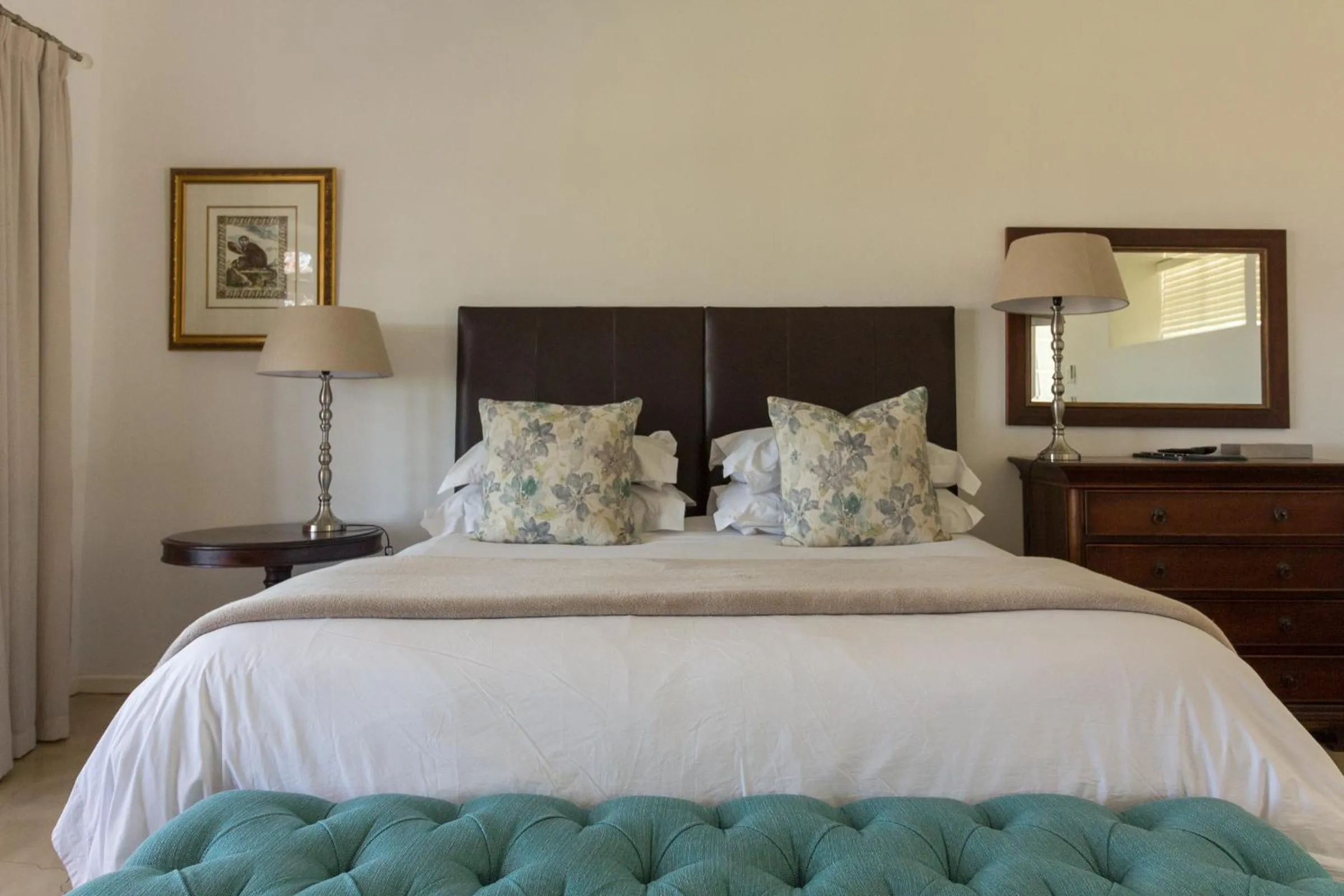 Bed in Lemoenfontein