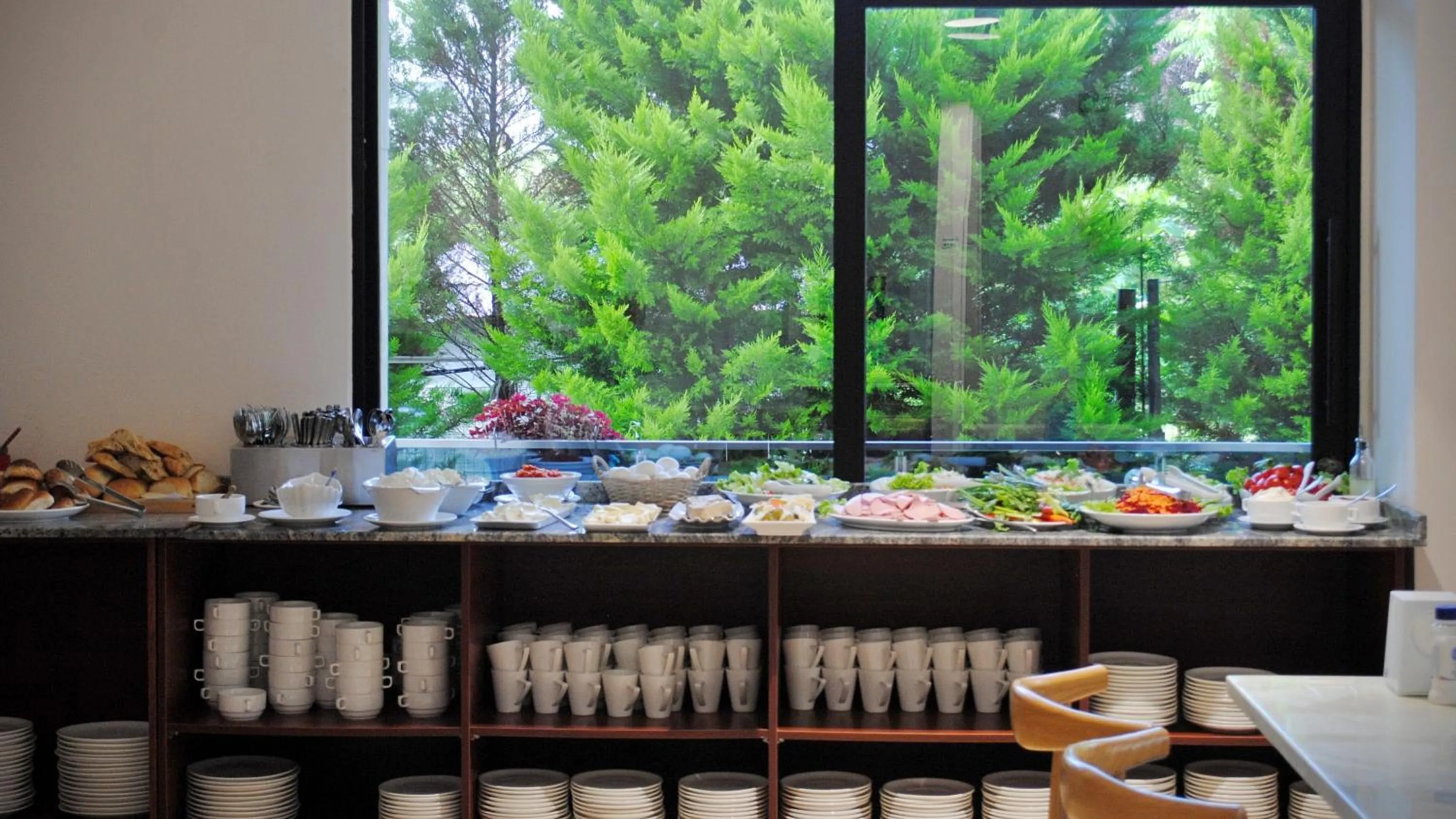 Buffet breakfast in Chveni Ezo Boutique Hotel