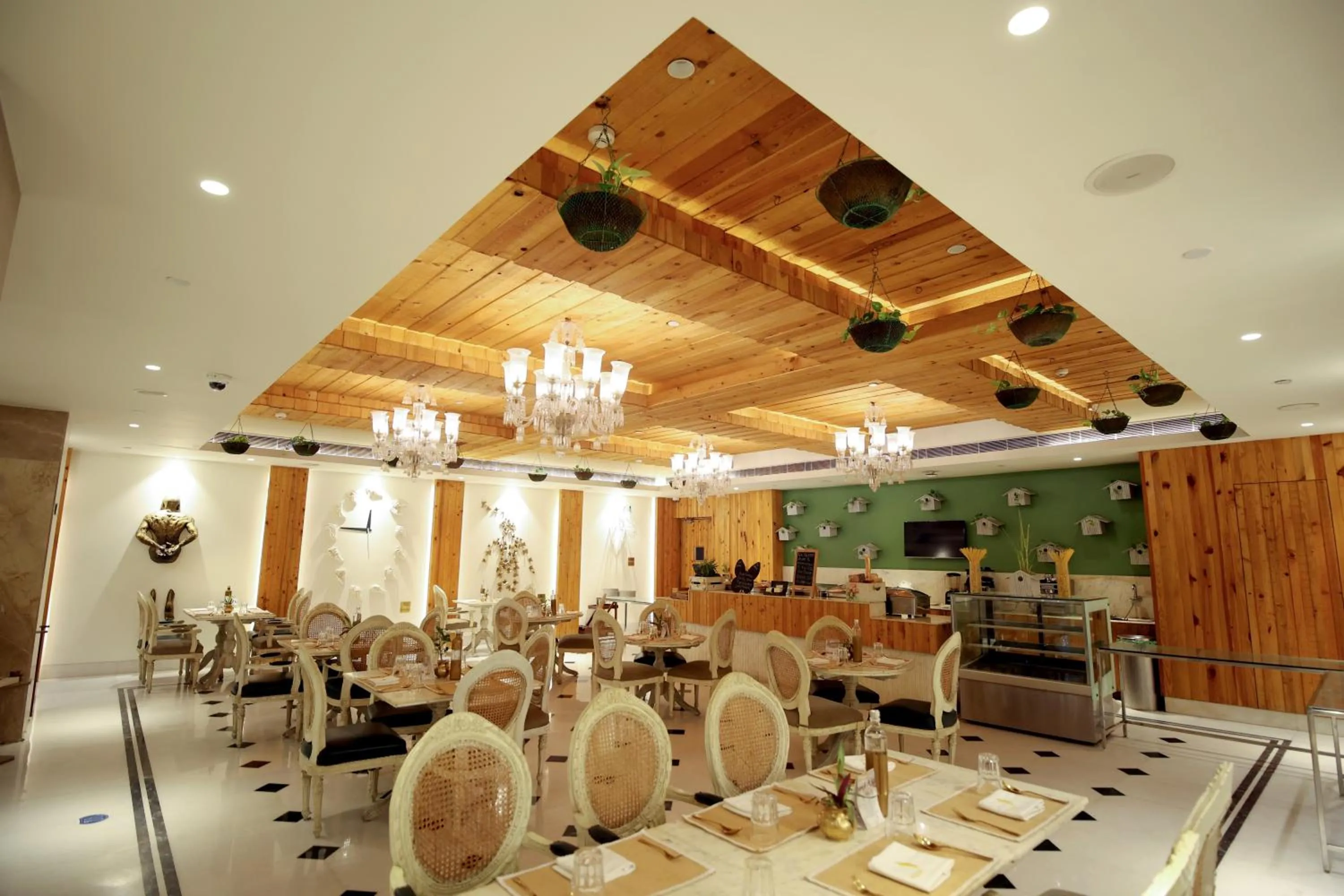 Restaurant/places to eat in Ramada Plaza by Wyndham Lucknow