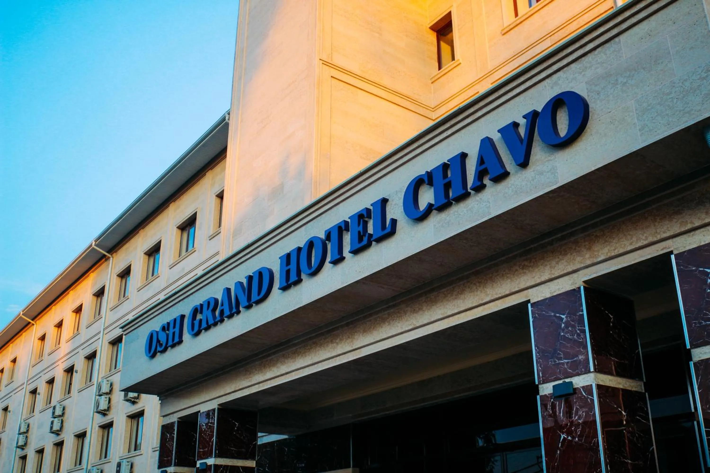 Property building in Osh Grand Hotel Chavo