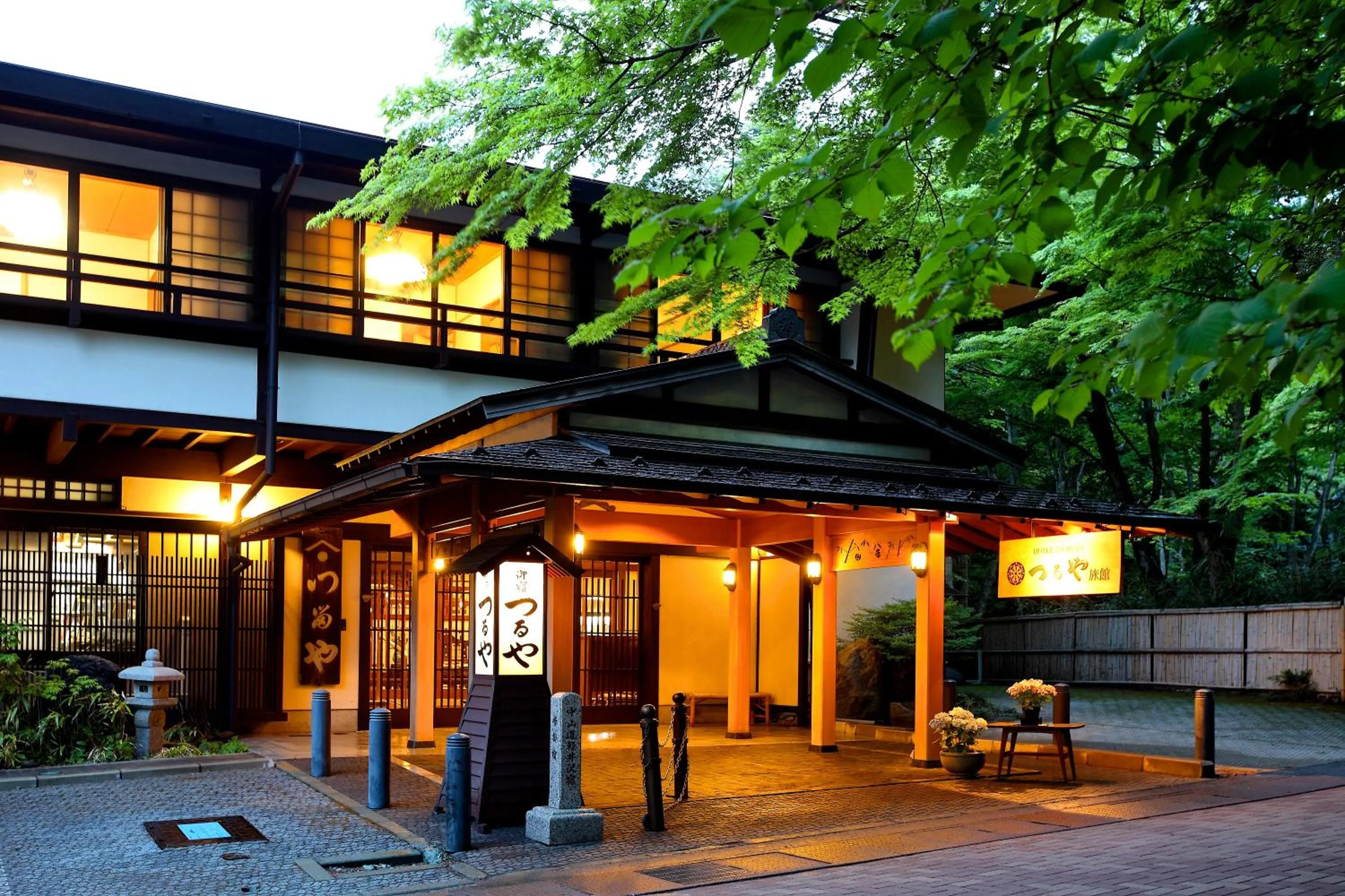 Facade/entrance in Tsuruya Ryokan