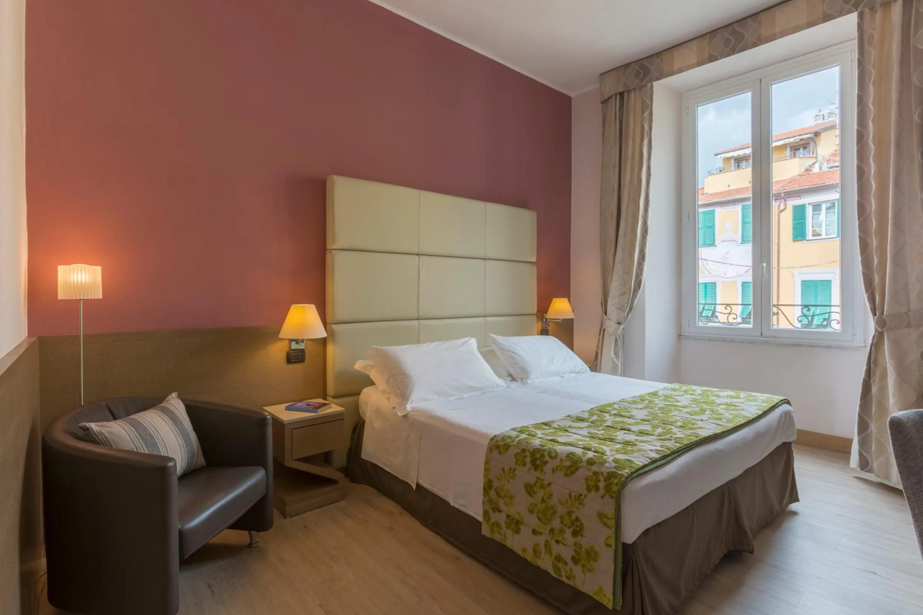 Bed in Hotel Ligure