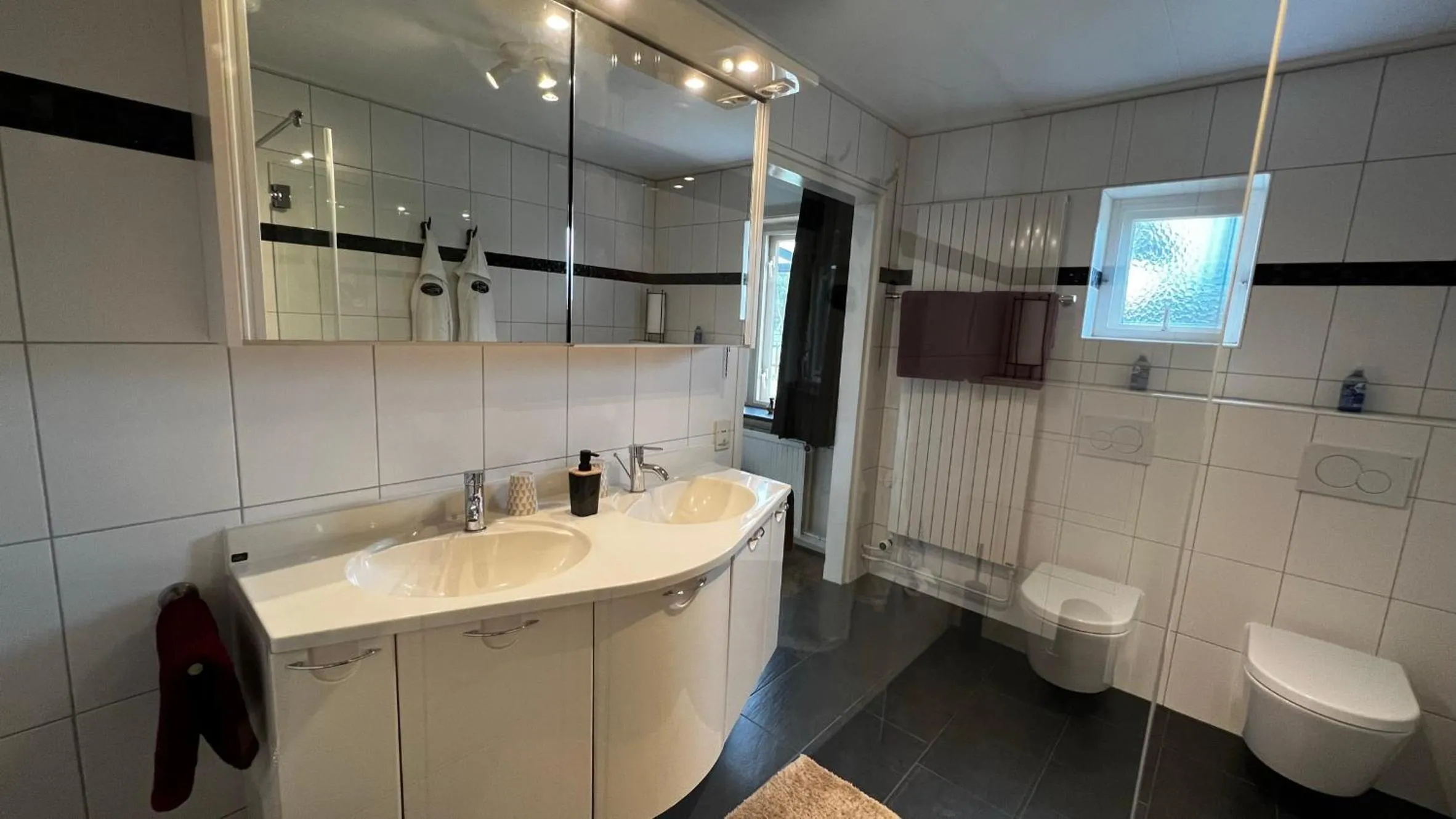 Bathroom in B&B De Handwijzer Hengelo