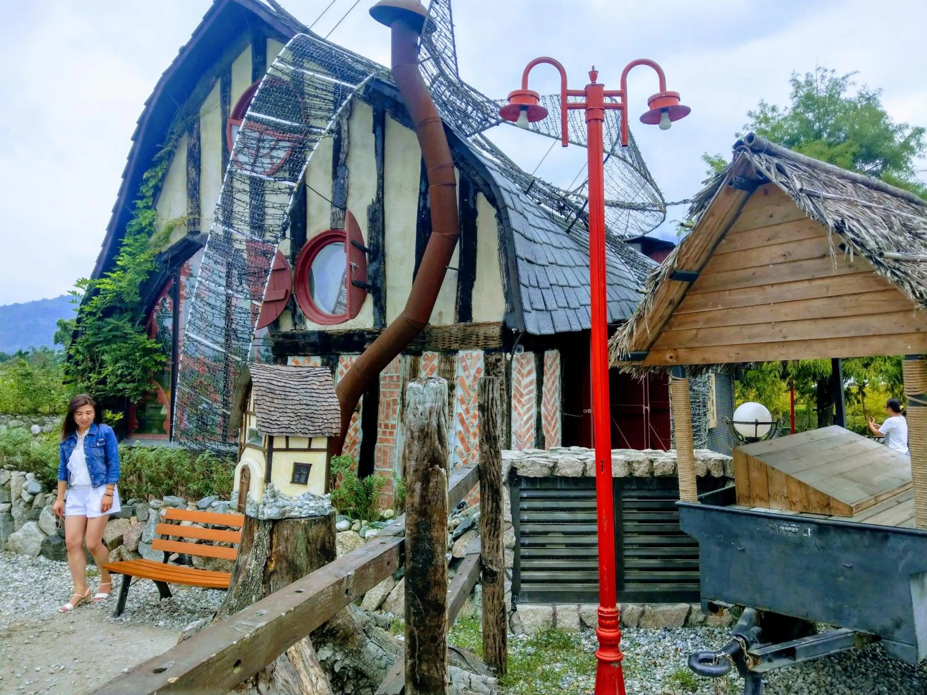 Nearby landmark in Blue Owl-Hualien No 2396-2397-2398-2399