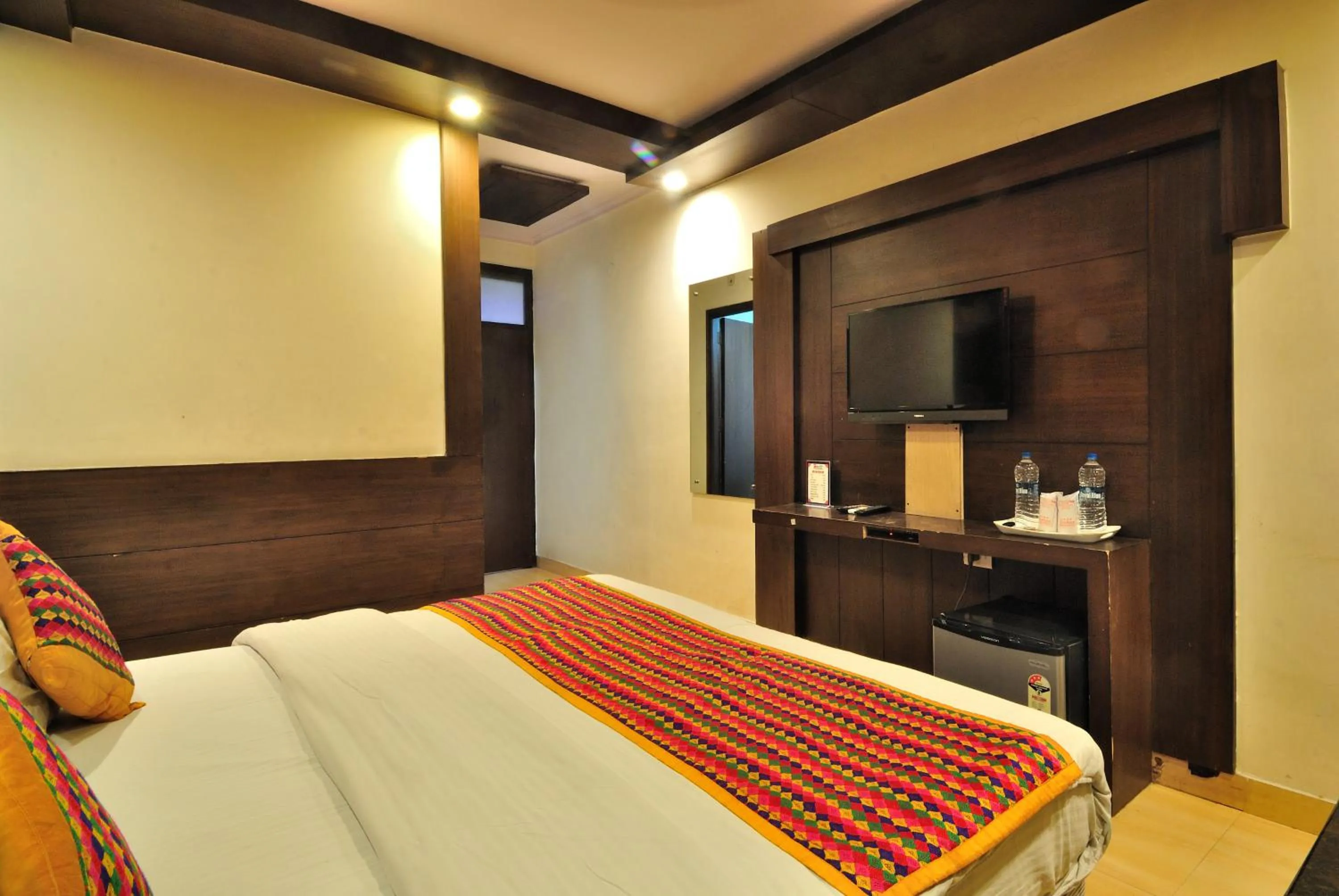 Photo of the whole room in Hotel Shelton