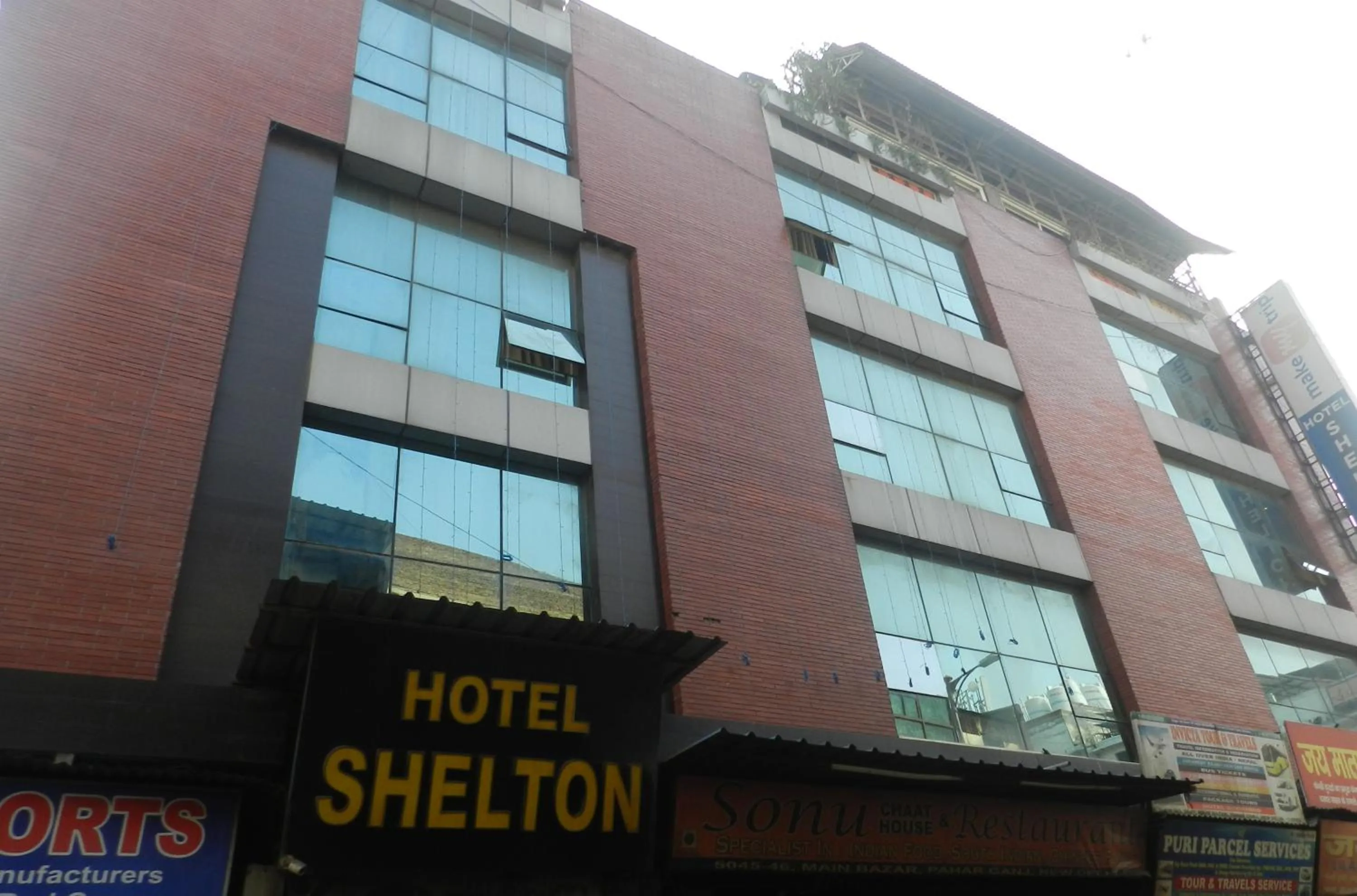 Property building in Hotel Shelton