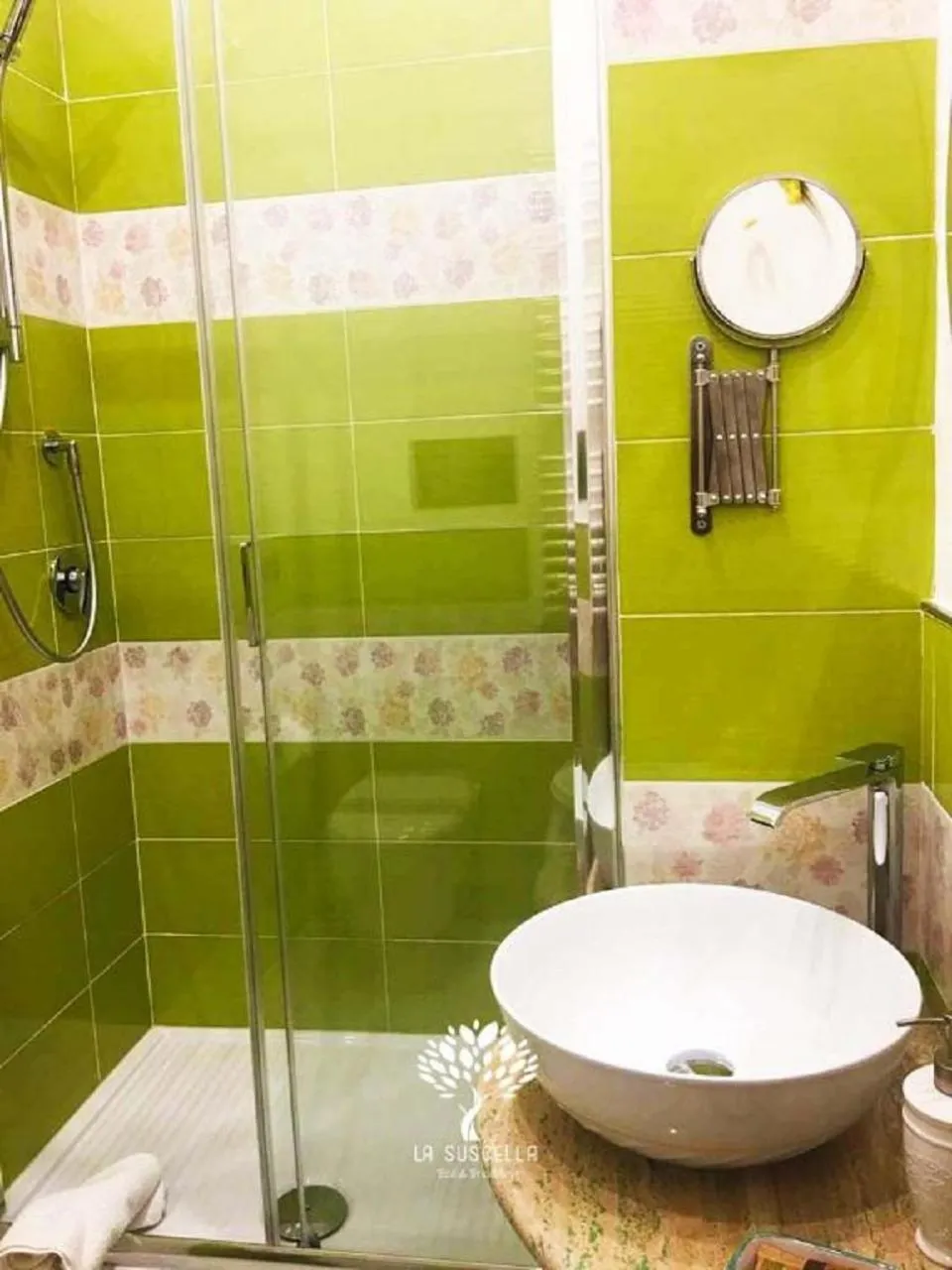 Bathroom in La Suscella Bed & Breakfast